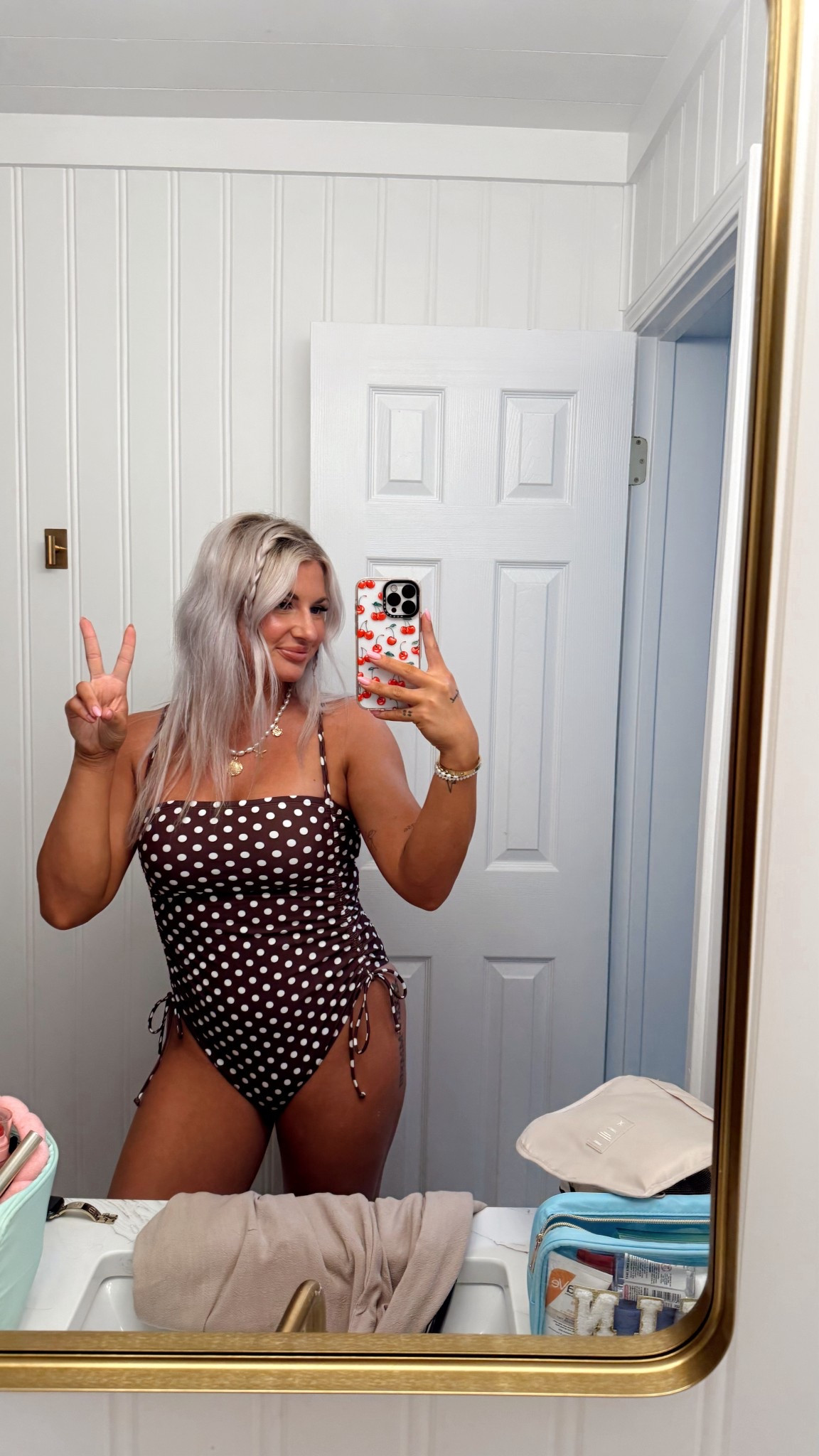 beachin’ 🐚🤎

vacation | beach | beach ootd | women’s swimwearr

#LTKSeasonal #LTKSwim #LTKMidsize