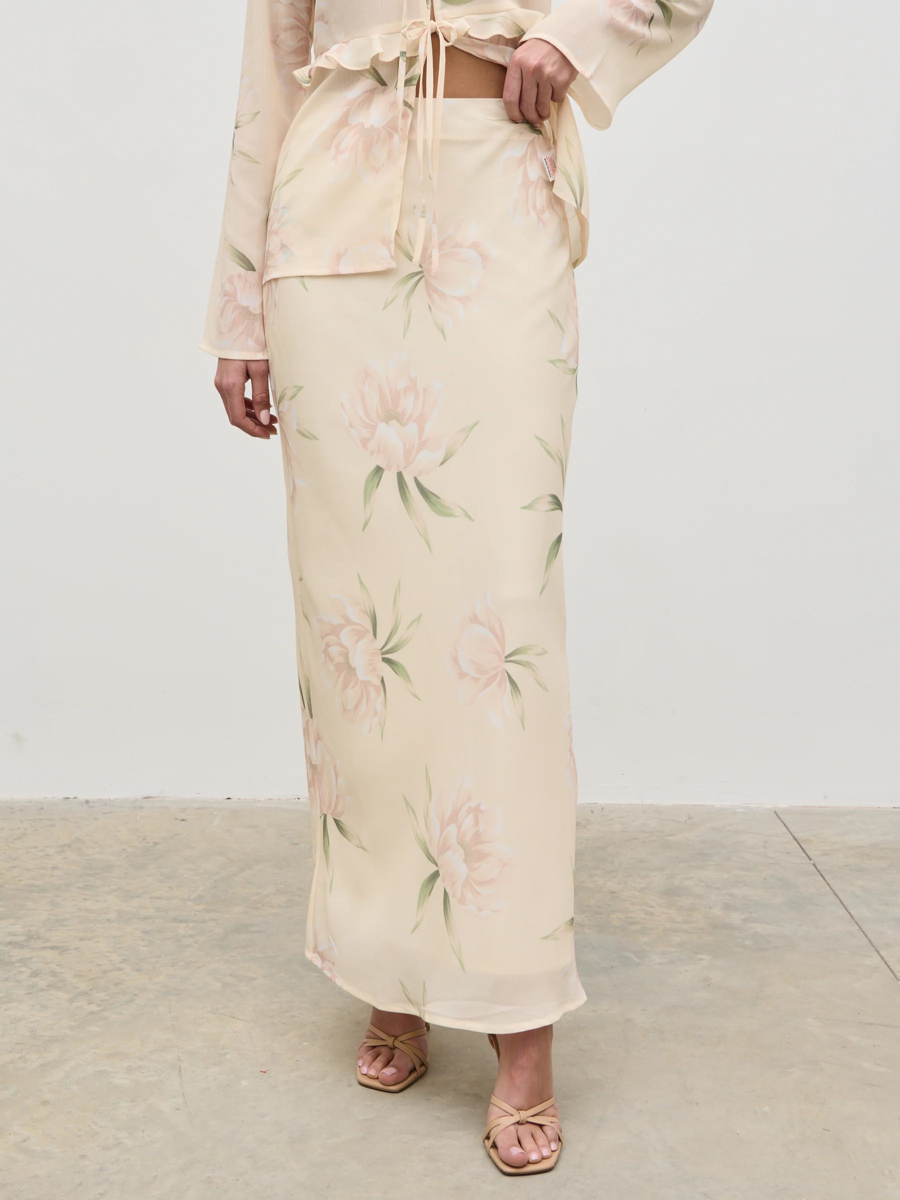 Leoni Maxi Skirt | Pretty Lavish (UK)