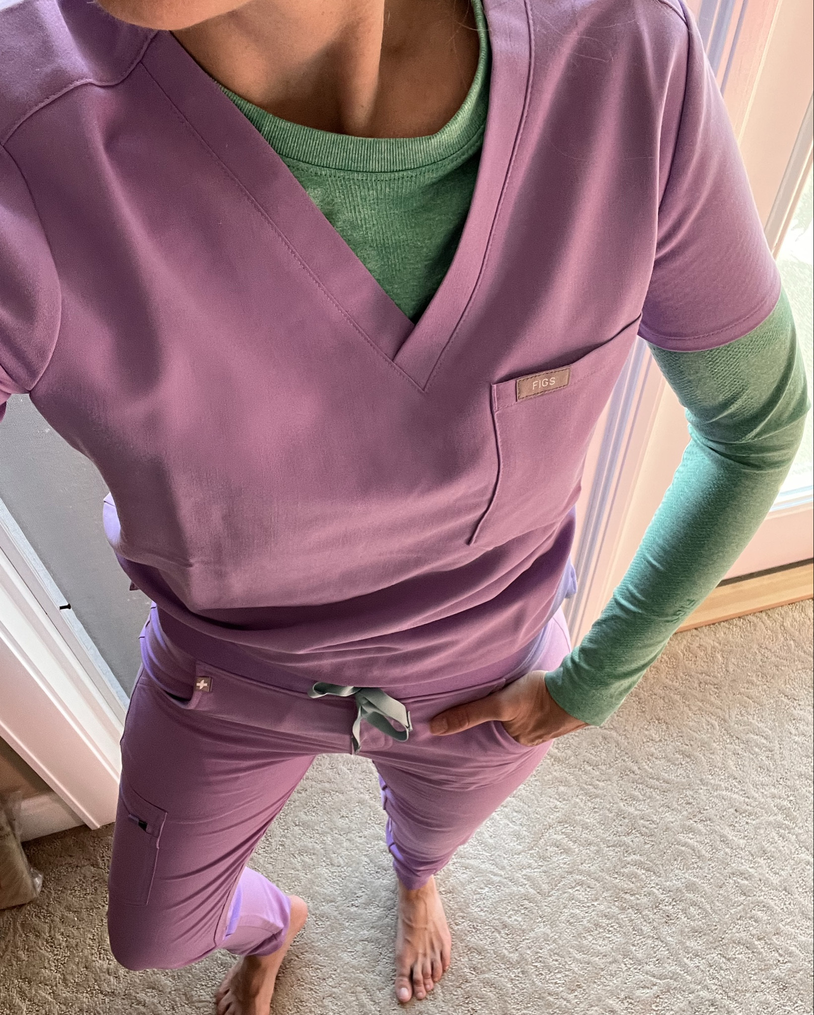 Have you checked out the new Figs winter drop!? There are two great new colors Fireside and Pink Cloud! The set I’m wearing in the photo is the high waisted Zamora Joggers and the Catarina one pocket scrub top. I’m also wearing one of the under scrubs tops - these colors I’m wearing aren’t available in very many styles atm . That said I can’t wait to see these new colors that are available!! 💕

#wearfigs #scrubs #medical #dental #medicaloffice scrub top scrub pants purple scrubs pink scrubs 

#LTKWorkwear #LTKOver40 #LTKStyleTip