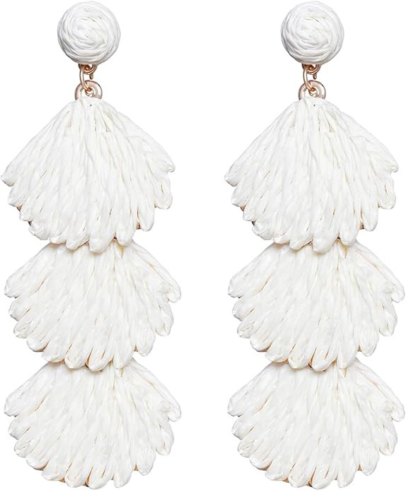 Raffia Dangle Earrings for Women - Boho Statement Rattan Drop Jewelry with Shell Design, Lightwei... | Amazon (US)