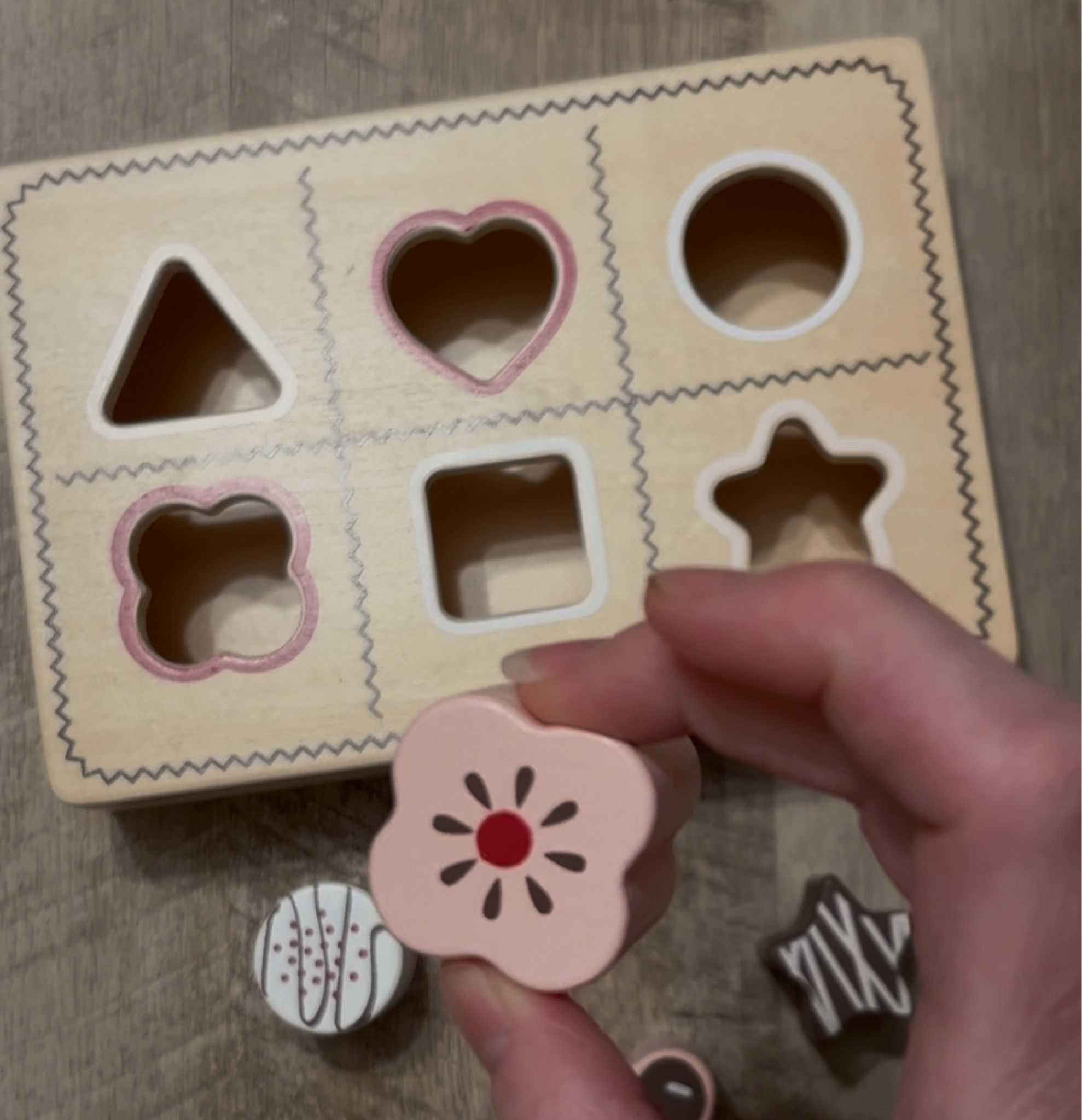 Wooden Valentine Chocolate Shape Box 🍫 ❤️



#LTKSaleAlert #LTKSeasonal #LTKKids