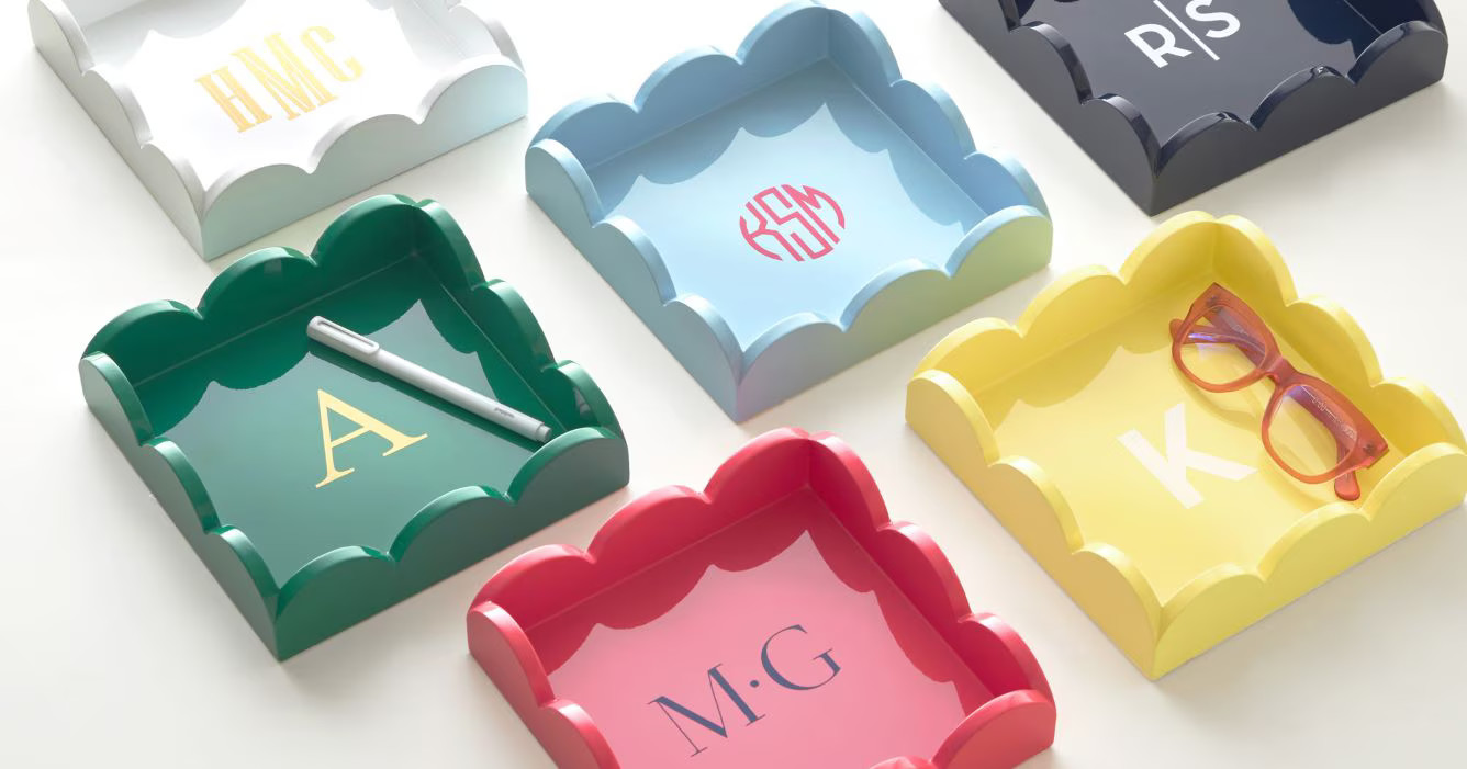 Scalloped Lacquer Mini Tray | Mark and Graham
