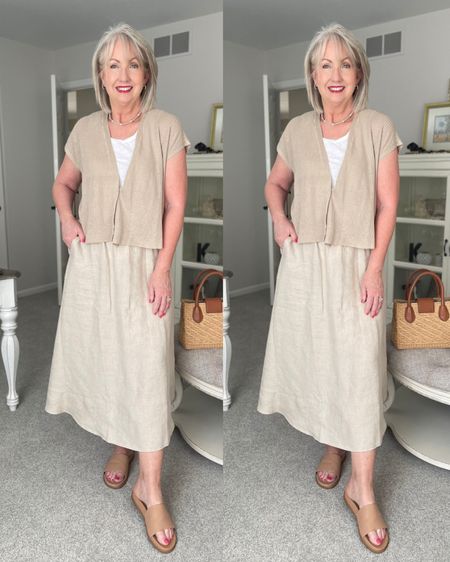 This linen pocket skirt from Eileen Fisher has become one of my favorites. It pairs perfectly with a plain tee or tank & your favorite summer sandals! 

#LTKSeasonal #LTKFind #LTKstyletip