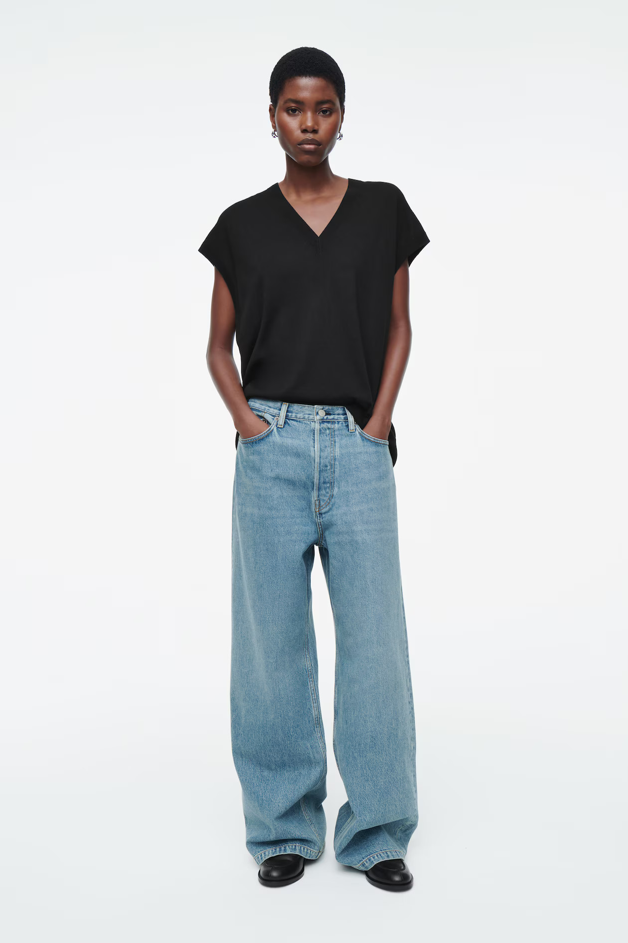 VOLUME WIDE-LEG JEANS - DUSTY BLUE | COS (AU)