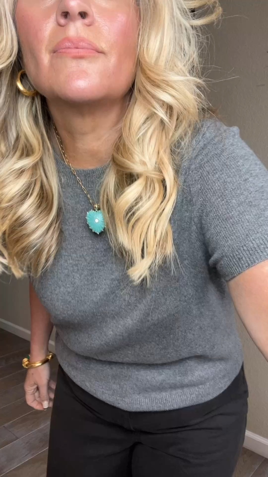 ✨Tap the bell, save and ❤️ start here over 40 fashion, midlife style, midsize fashion and luxury looks for less.  

Fall outfits for women over 40 that feel modern, flattering, and easy to wear. 🍂

We use Outfit Physics™ to LIFT the eye, SKIM the belly, and BALANCE our proportions with structured jackets, flattering fall tops, straight-leg jeans, wide-leg pants, and modern fall shoes.

Because the best fall fashion trends aren’t about looking younger they’re about knowing how to dress the body we have with confidence. 🤍

⬇️Sizing information:
Jeans 14 size up top medium (size down if in between sizes.) 

👑 Helping you look good, feel good.-Lindsey Denver   Check back daily for belly-friendly style, confidence, and Outfit Physics™.

#LTKOver40 #LTKMidsize #LTKPlusSize

Comment SHOP below to receive a DM with the link to this post on my LTK ⬇ https://liketk.it/6kuYf