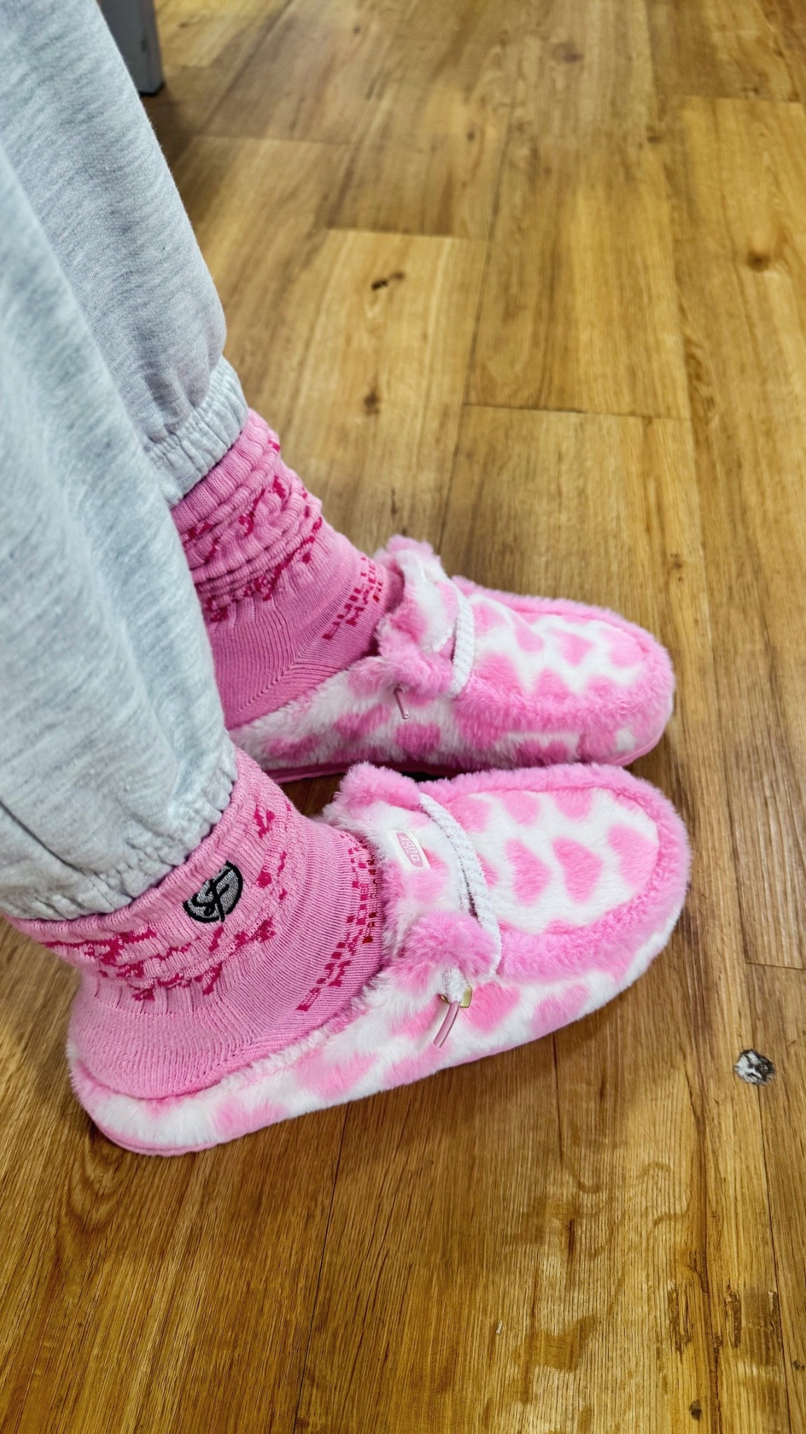 Pink is soooooo cute 💞💝