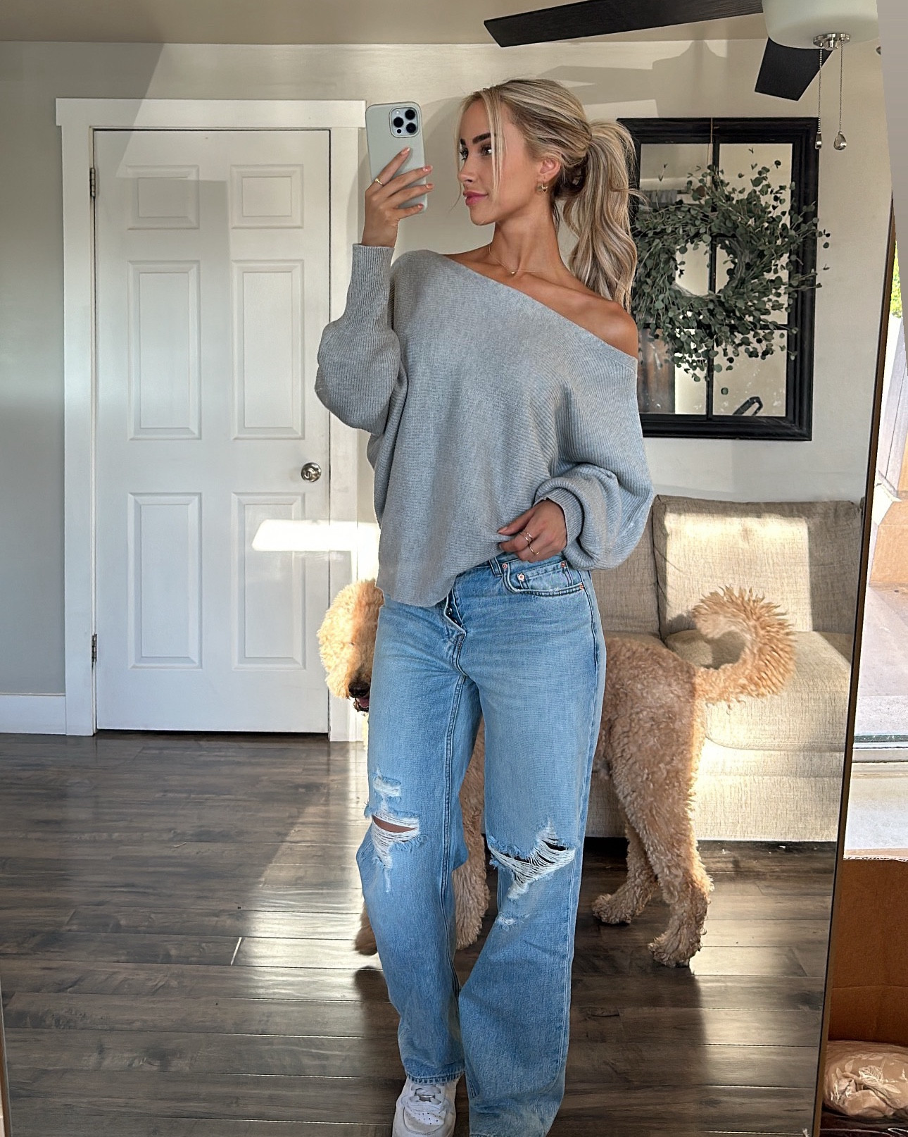 •Perfect oversized off shoulder top for fall! 🍁 I ordered a size M in the top for an oversized look
•Pants are a size 24  
•Leather jacket US 4 

#LTKSeasonal