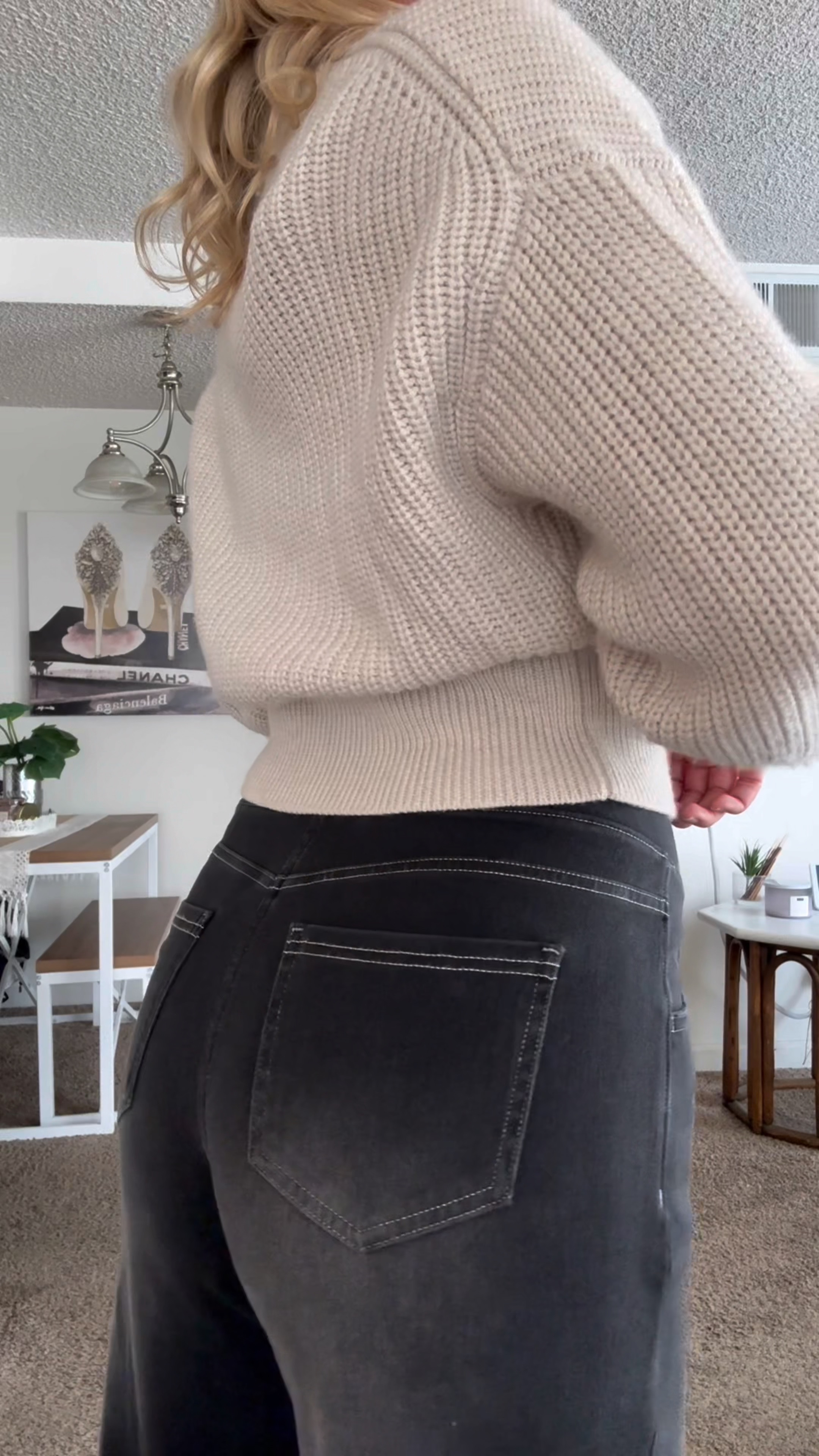 Halara black denim jeans 🖤

#LTKVideo #LTKStyleTip #LTKFindsUnder50