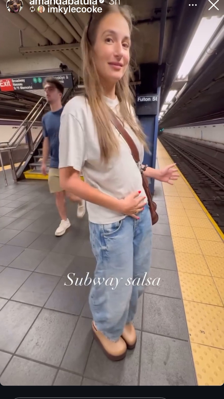 Shop Amanda Batula's barrel leg jeans, suede hobo bag, platform shoes #AmandaPetula #CelebrityStyle #CelebStyle

#LTKStyleTip #LTKFindsUnder100 #LTKSaleAlert