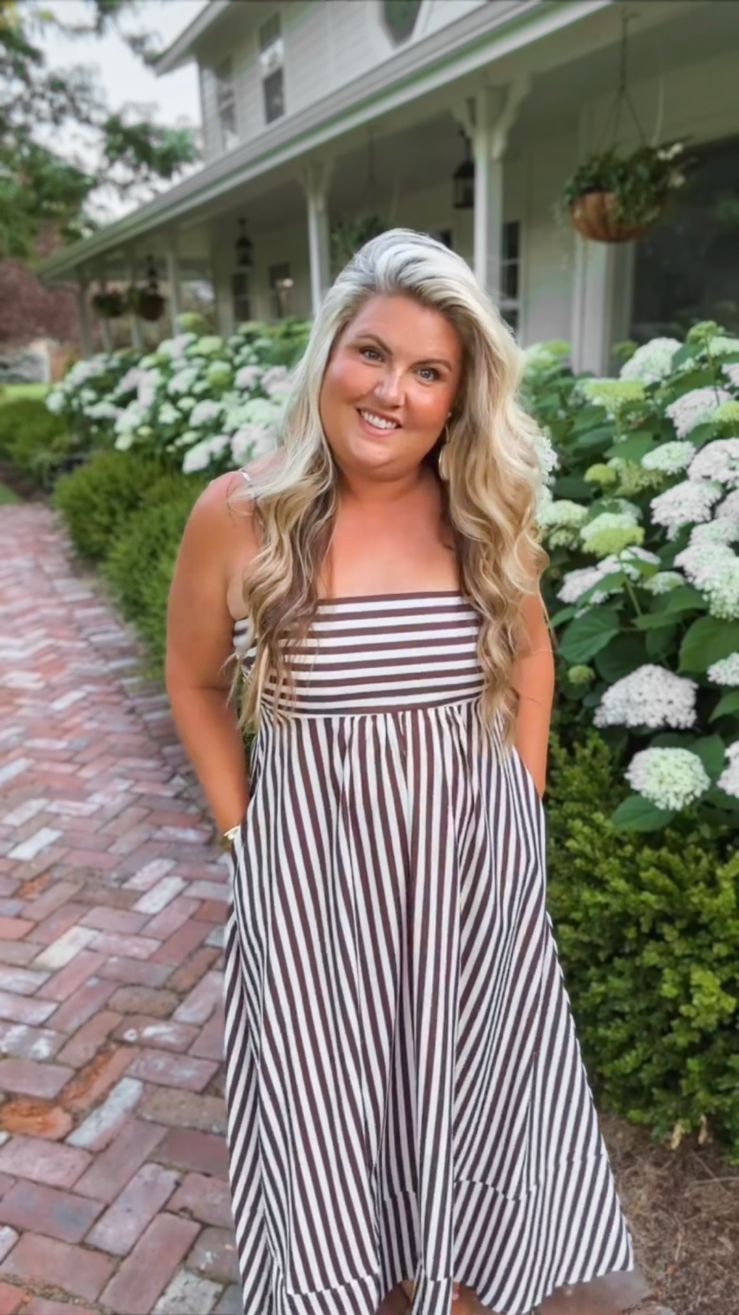 Your new” go-to” dress for every summer occasion dress for 
I ‘m normally a size 14 and the xl fit perfectly. For reference I’m 5’9” and wearing flats but could have done a small heel. Im super impressed with the quality for the price 

#LTKSeasonal #LTKMidsize #LTKParties