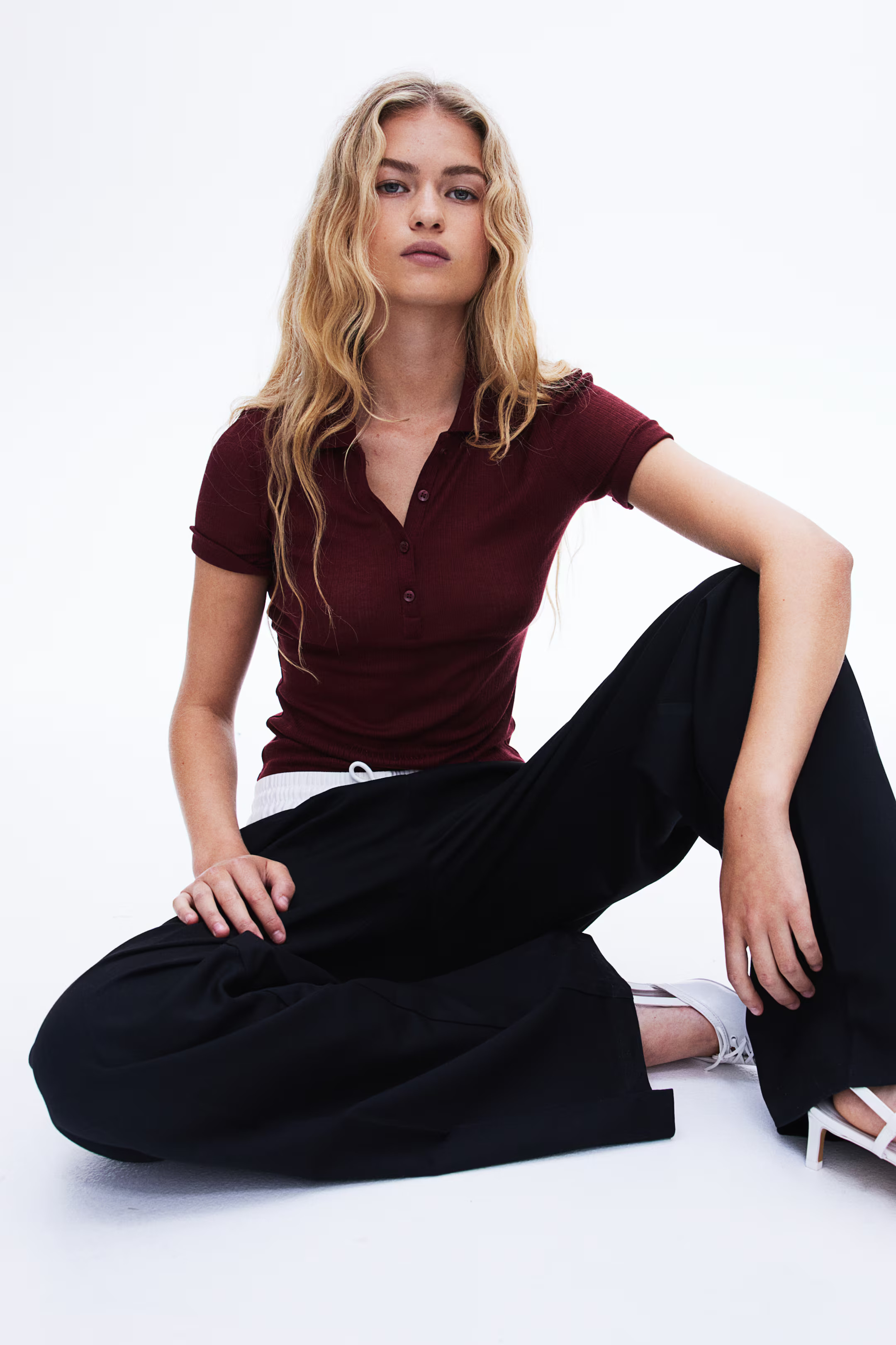 Ribbed Polo Shirt - Short sleeve - Short - Burgundy - Ladies | H&M US | H&M (US + CA)