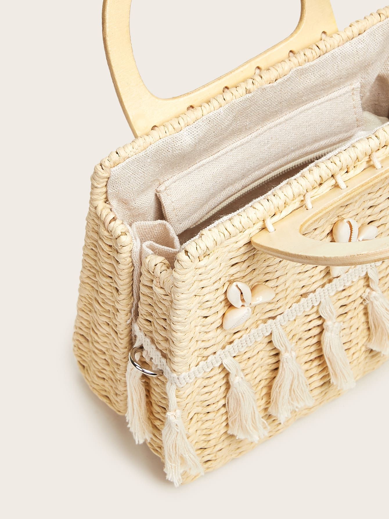 Tassel & Shell Decor Metal Handle Crochet Satchel Bag | SHEIN