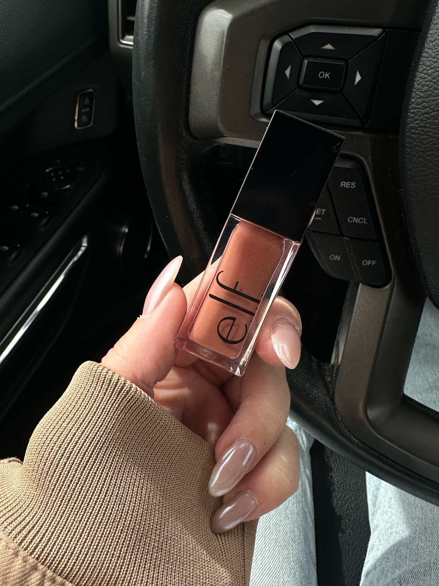 Face lip oil! 

#LTKbeauty #LTKstyletip #LTKxSephora