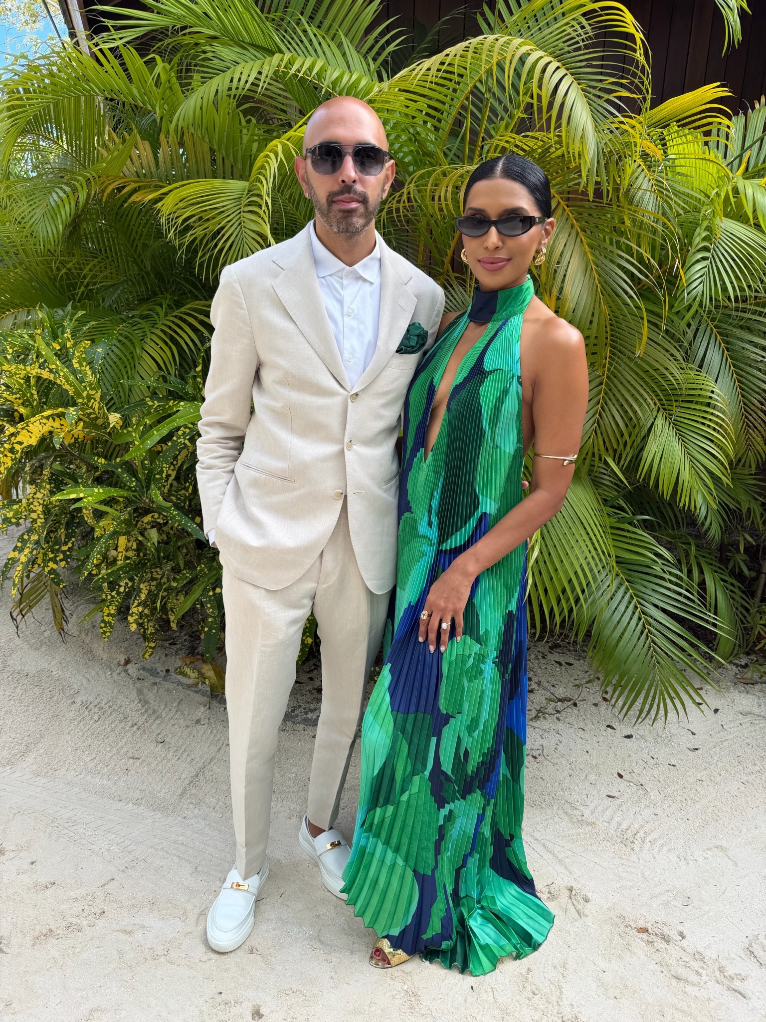 This dress is great for a summery wedding guest option. Loved the pleats and so comfortable to wear

#LTKWedding #LTKgrwm #LTKootd