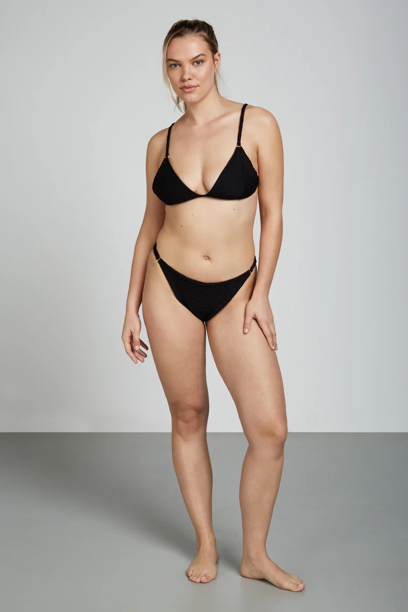 FIJI Triangle Texture Bikini Top | 4tharq 