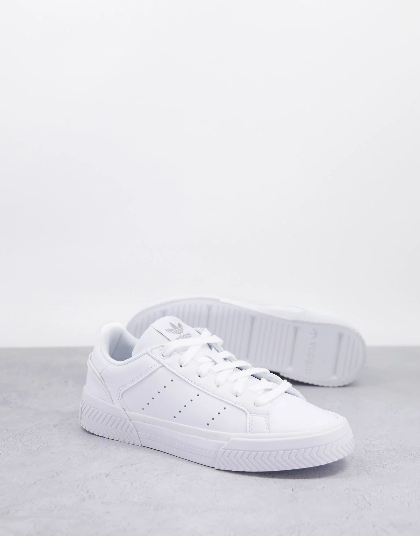 adidas Originals Court Torino sneakers in white | ASOS (Global)