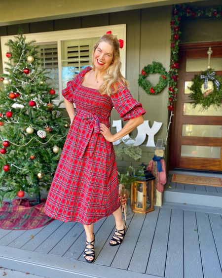 It’s a Christmas miracle. I’ve found the perfect Christmas dress. It’s cute, it’s comfy and it fits in my budget! I have it linked below if you want to check it out. #christmas #christmasdress #madforplaid

#LTKHoliday #LTKunder50 #LTKSeasonal