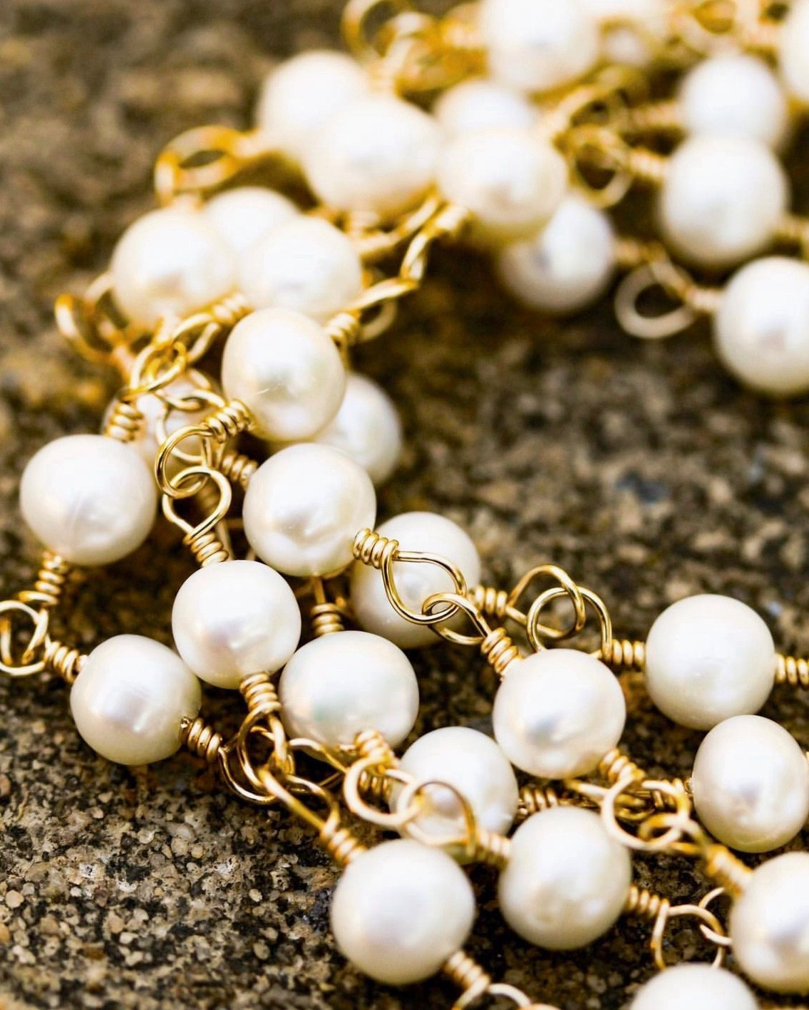 So many pearl and gold strands for necklaces and bracelets✨

#LTKWorkwear #LTKValentine #LTKBeauty