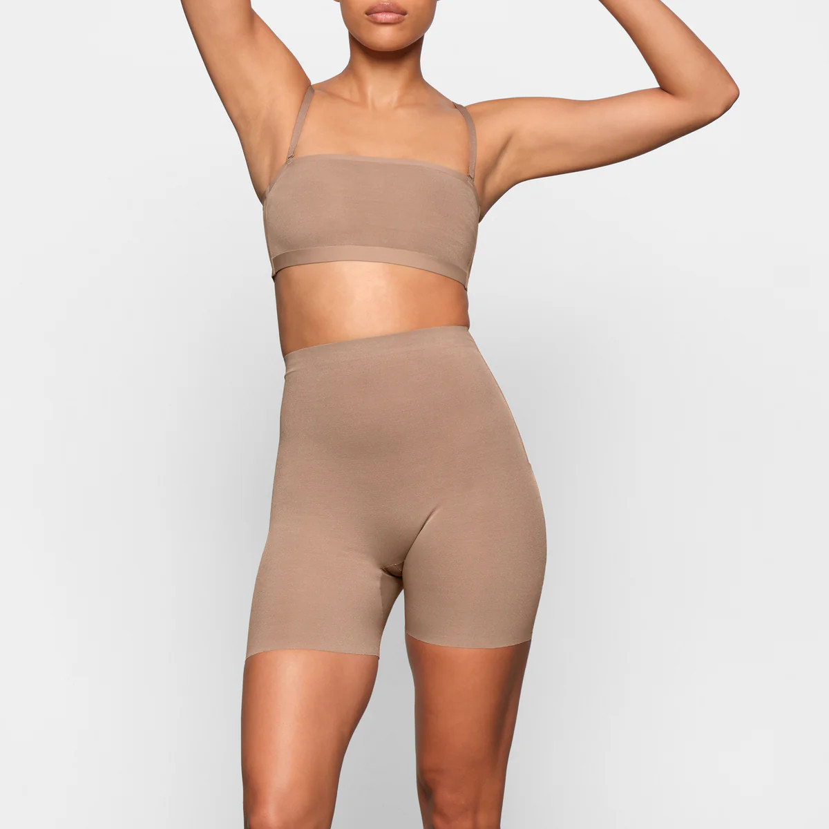 LOW BACK SHORT | SKIMS (US)