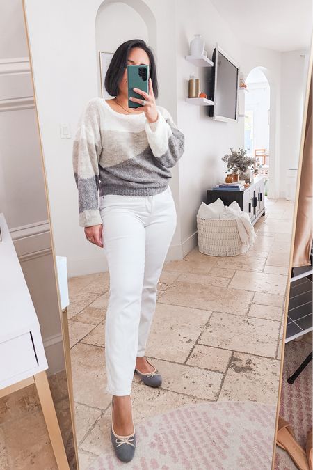 Casual outfit 

Sweater S
Tapered jeans 6s
Flats tts

Jeans | ballet flats | Amazon ballet flats | sweater | old navy 

#LTKstyletip #LTKfindsunder50 #LTKshoecrush