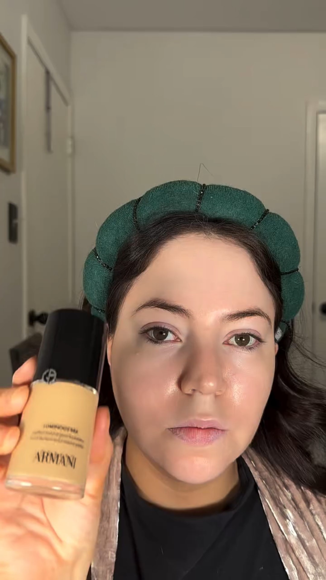  This luminous silk foundation is a must-have. It’s a silky, non-comedogenic liquid formula that blurs and smooths the skin while delivering medium, buildable coverage with a natural glow finish. It feels completely weightless, provides 24-hour wear and hydration, and looks like naturally glowing skin all day long.

Formulated with niacinamide, it’s transfer-resistant and clinically shown to help even tone, refine texture, and boost luminosity in just 14 days.

As many of you know, I have universal vitiligo, so I don’t have pigment in my skin. I self-tan my body so I don’t look super pale, but I don’t self-tan my face. Because of that, my makeup is always a few shades darker than my natural face tone,and this foundation blends beautifully and still looks seamless.@armanibeauty @sephora  #LuminousSilk #ArmaniBeauties

#LTKgrwm #LTKBeauty #LTKmorningroutine