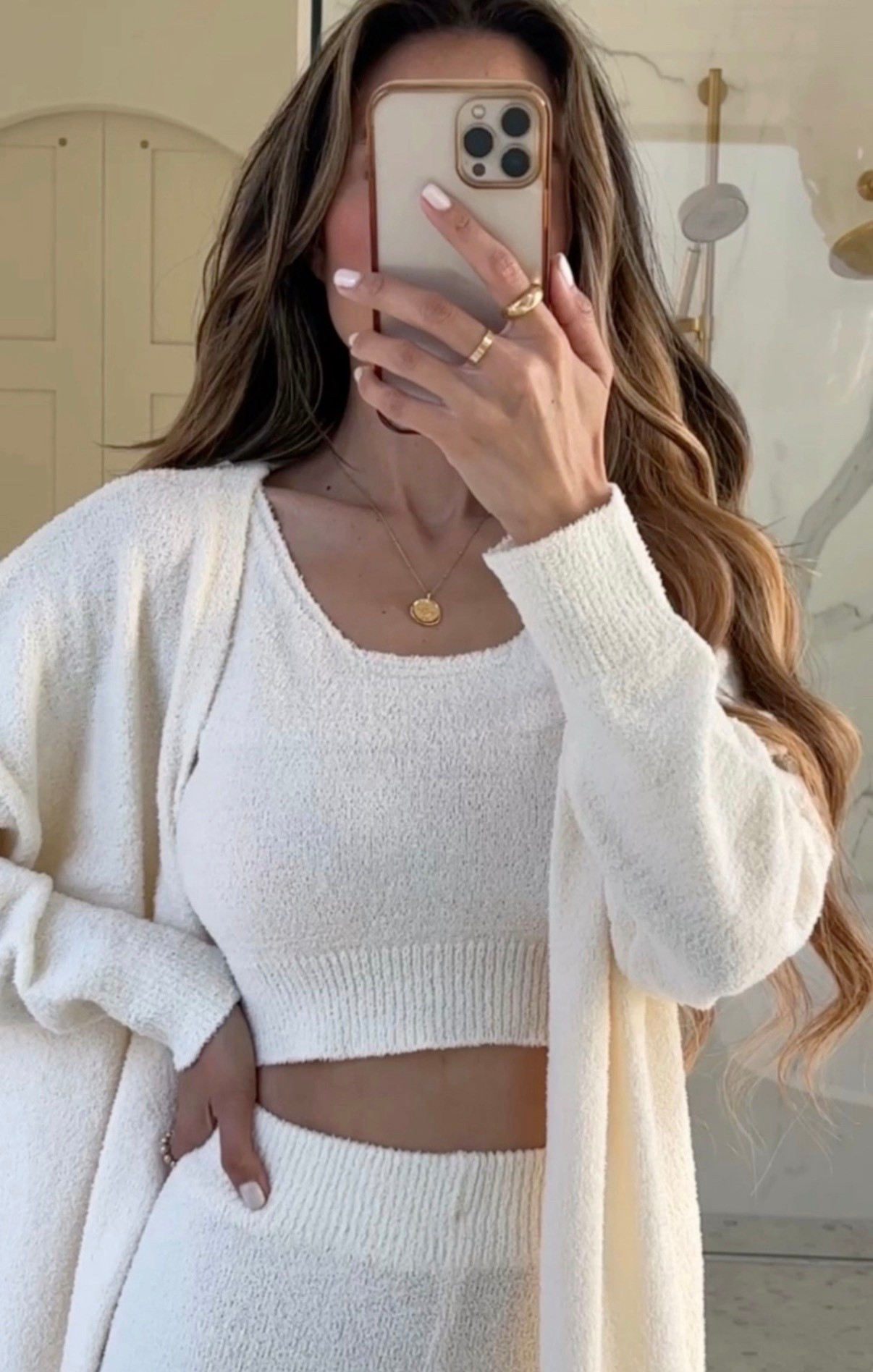 Scroll to shop! Follow for more finds! Xo! 🥰 

#LTKdayinmylife #LTKgrwm #LTKootd