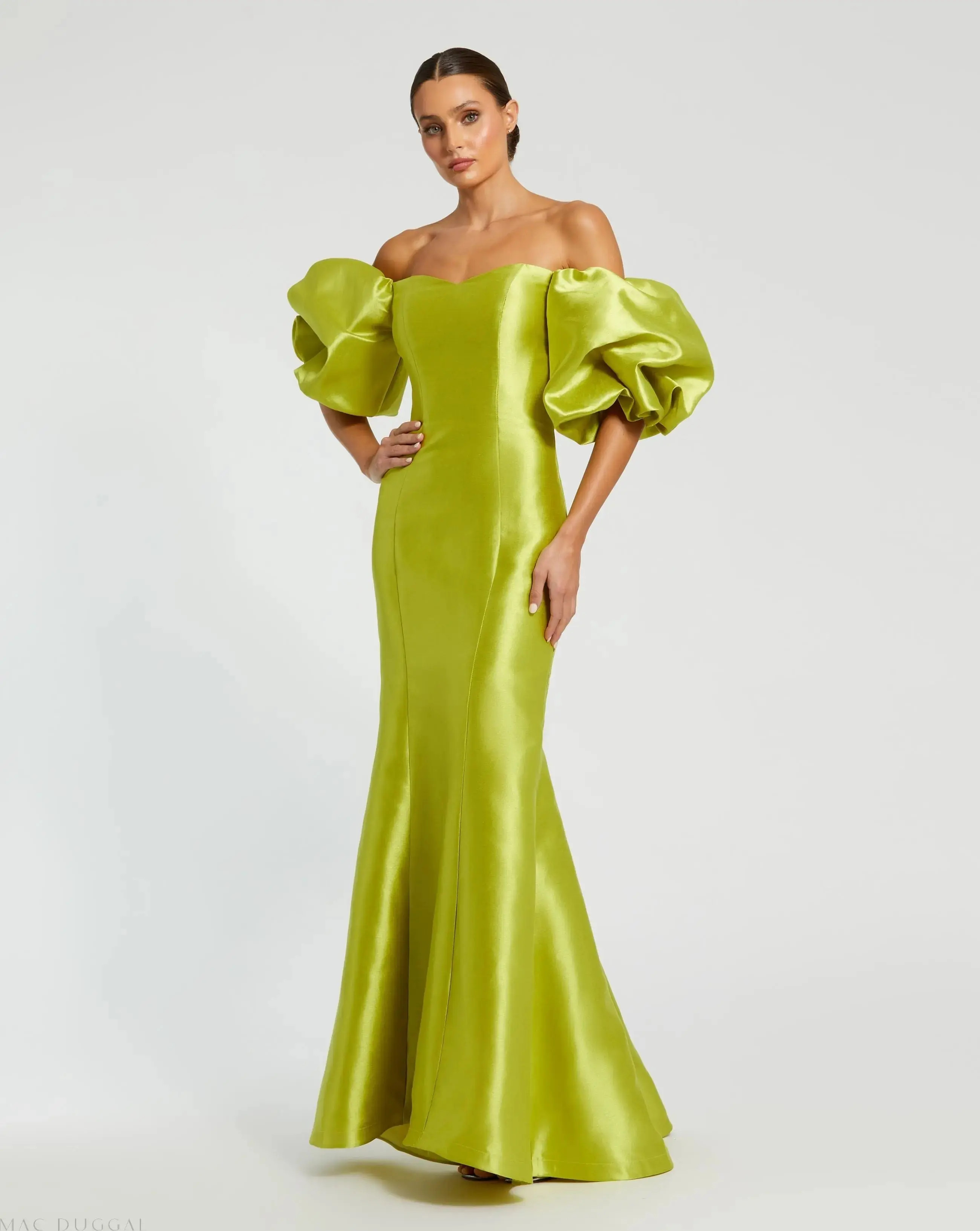 Green Sweetheart Off The Shoulder Puff Sleeve Gown - Mac Duggal | Mac Duggal