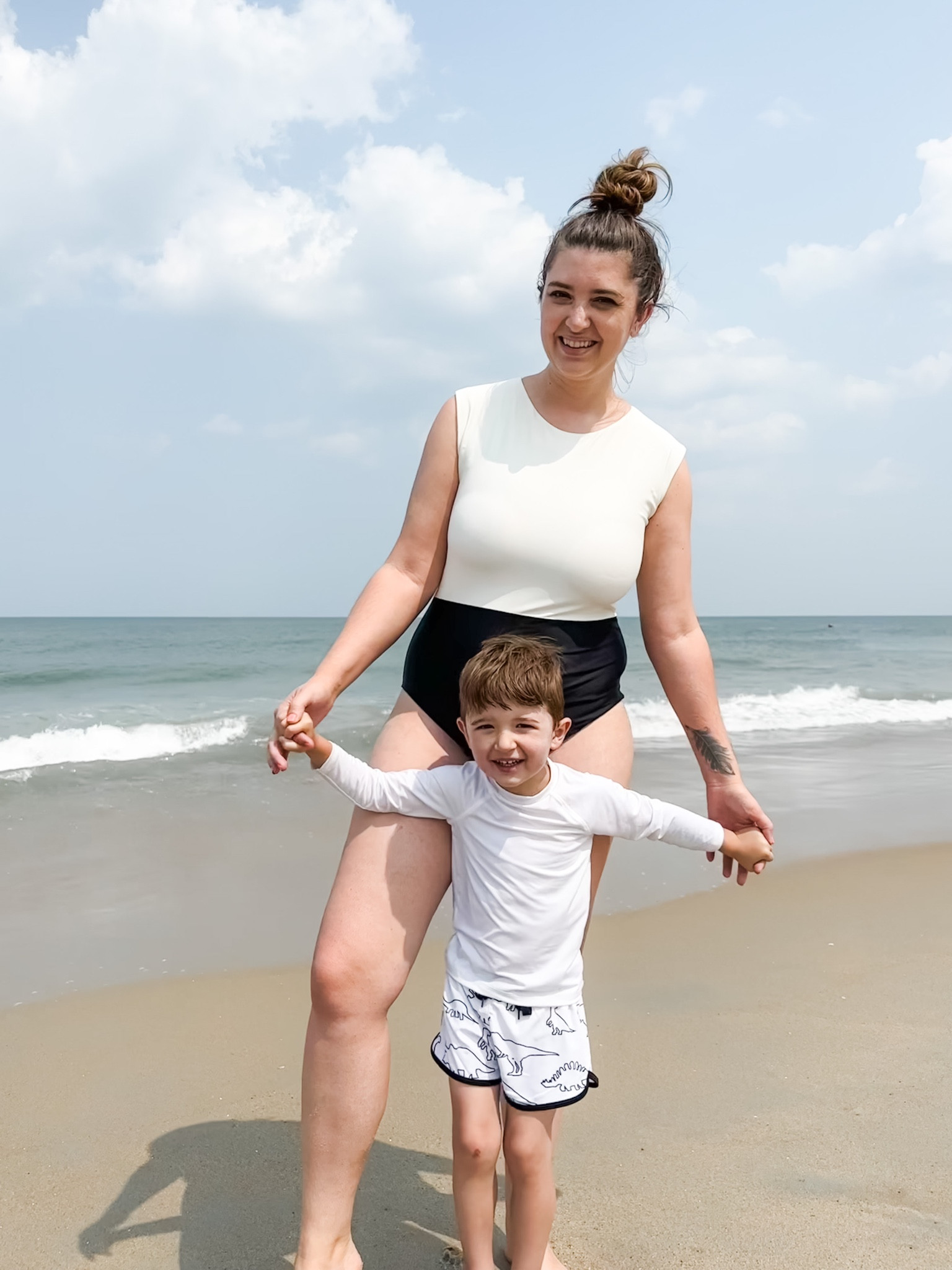 having a high-quality full-coverage swimsuit has been an absolute confidence-booster as a mom of toddlers! and my favorite swimsuits are currently on sale!

SALE // summersalt warehouse sale up to 60% off with code SALE30

modest swimsuits for moms, mom style