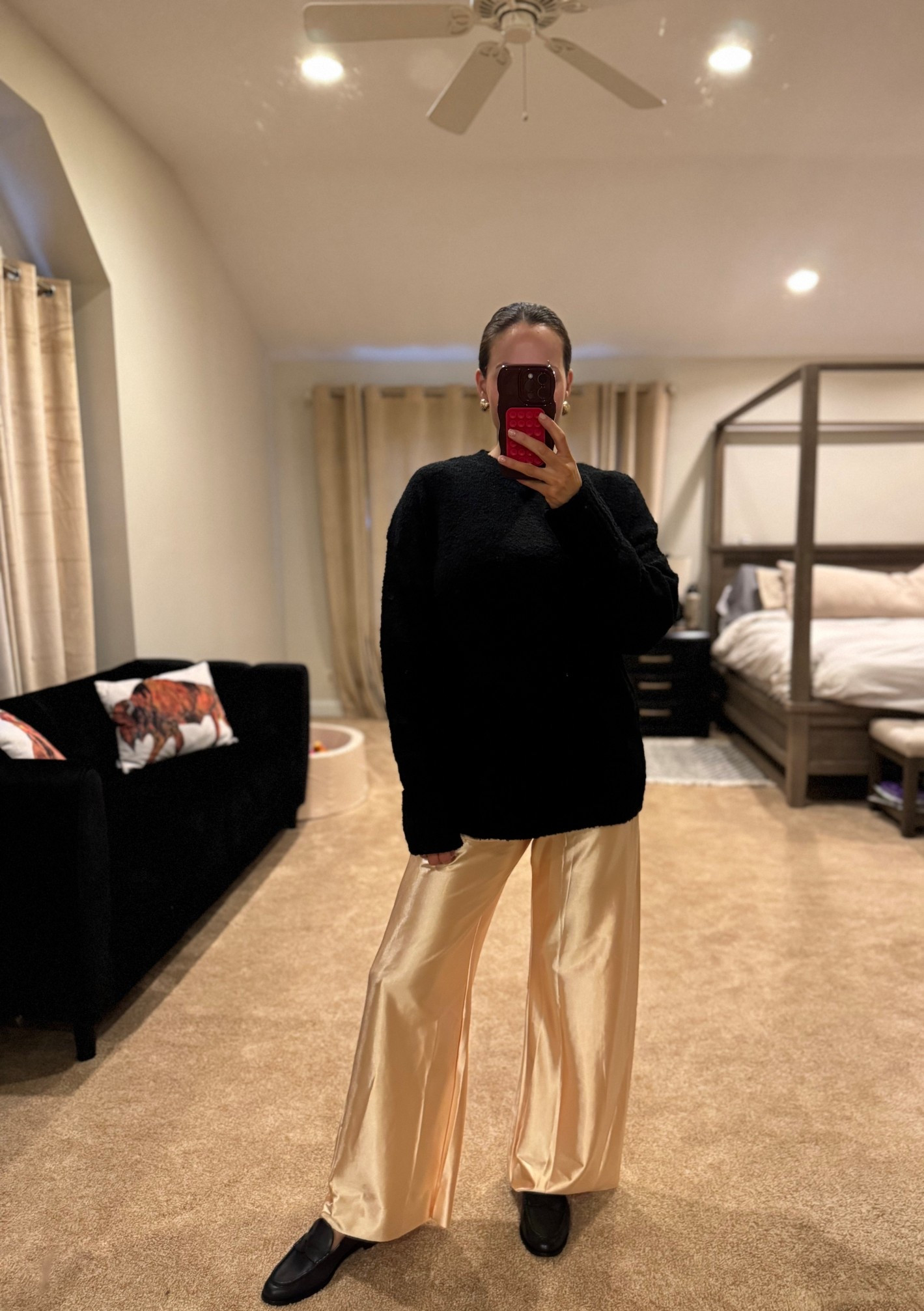 Holiday look that’s comfortable and bump friendly🖤⭐️

Sweater-medium
Bra-mediumm
Pants-medium
Shoes-7.5

#LTKSeasonal #LTKHoliday #LTKShoeCrush