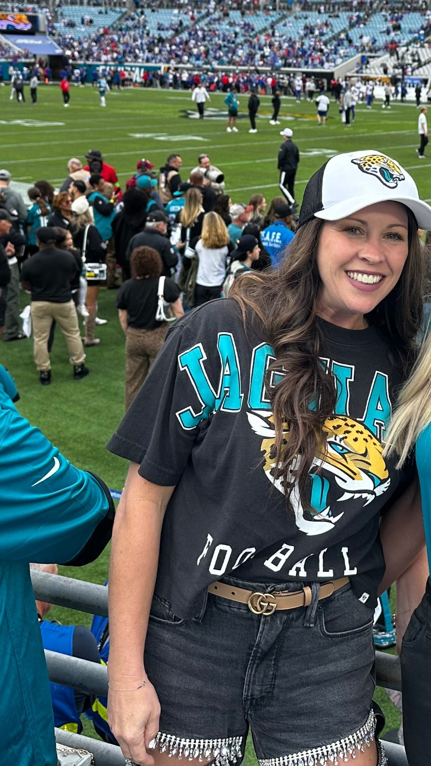 Gameday fit , rhinestone jeans 

#LTKdayinmylife #LTKOver40 #LTKootd