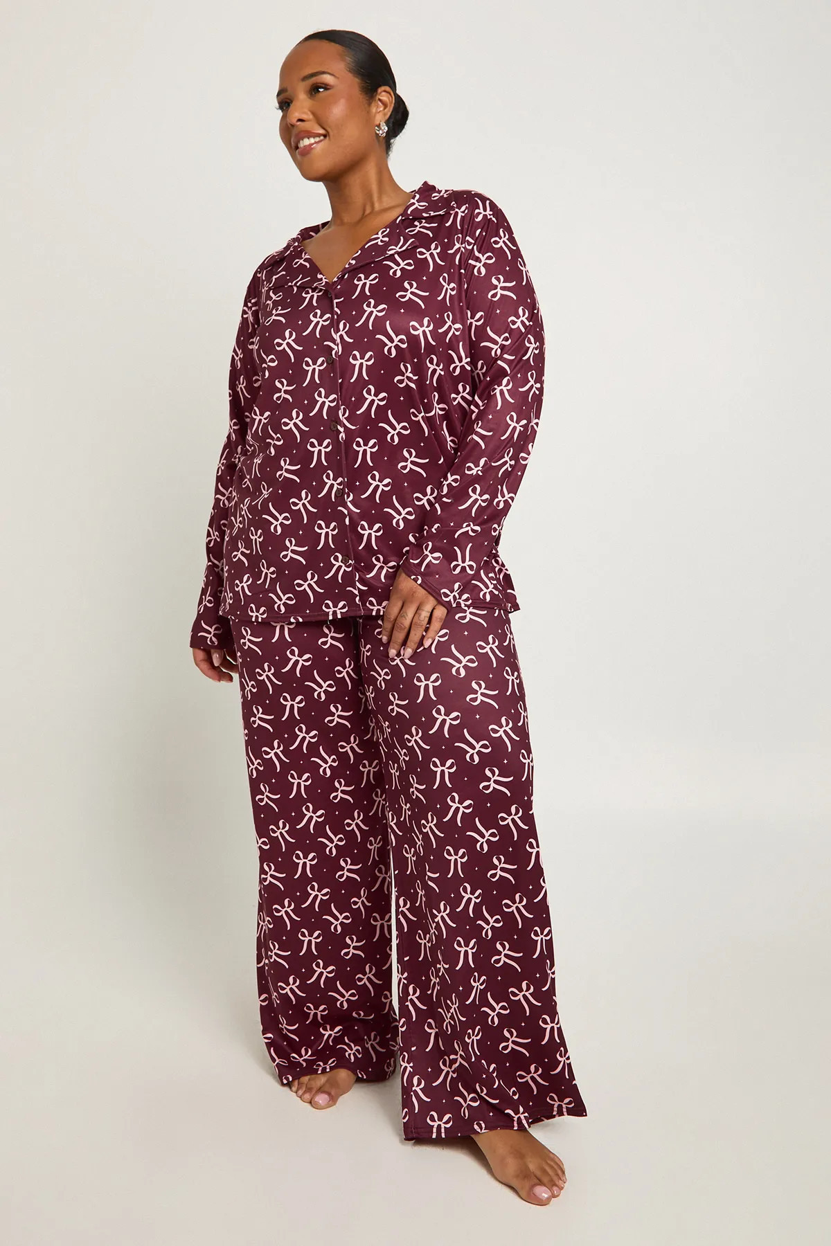 Plus Bow Print Long Sleeve & Trouser PJ Set | Boohoo.com (UK & IE)