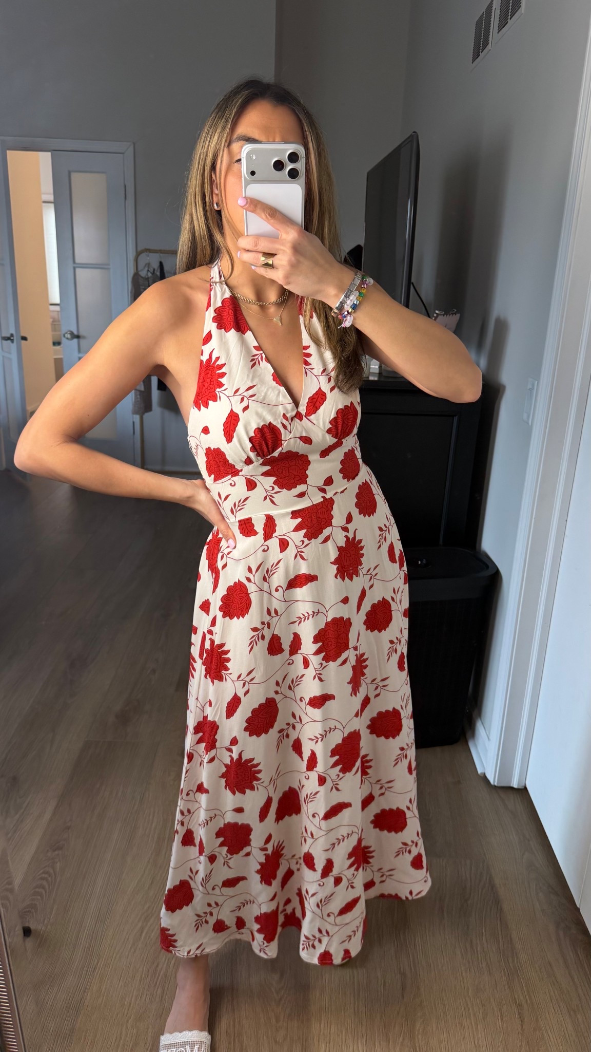 Red and white Cupshe dress



#LTKSpringSale #LTKspring #LTKspringtrends