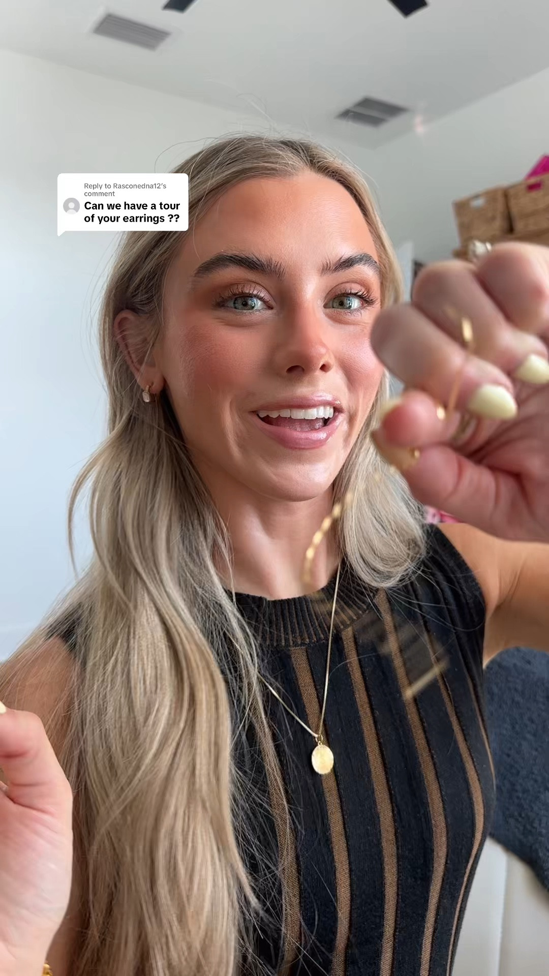 These 14k gold chain dusters are a no-brainer piece to add to your jewelry collection. They are intended to graze the shoulder, and are versatile enough to be worn from day to night.

#LTKootd #LTKdayinmylife #LTKgrwm