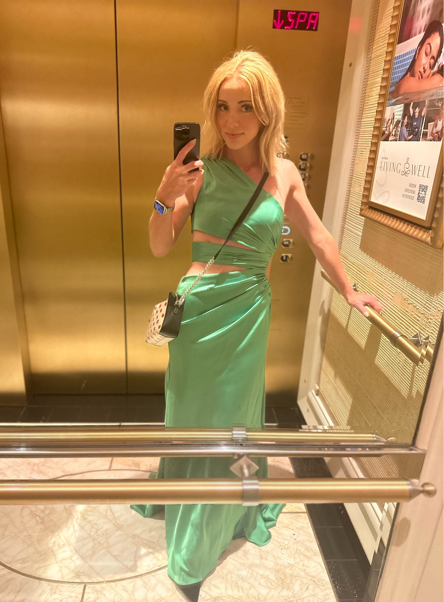 The most beautiful green gown 🥰 perfect for #weddingseason or #datenight 
It also comes in Barbie pink!

#LTKSeasonal #LTKfit #LTKwedding