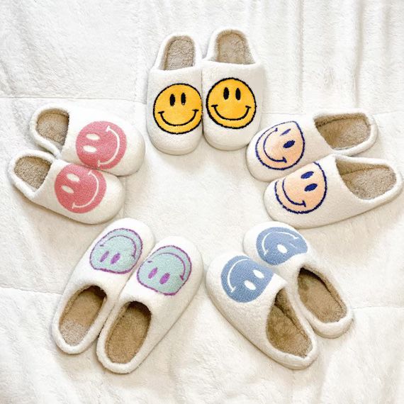 Smiley Face Slippers  Happy Face Slippers  House Slippers  | Etsy | Etsy (US)