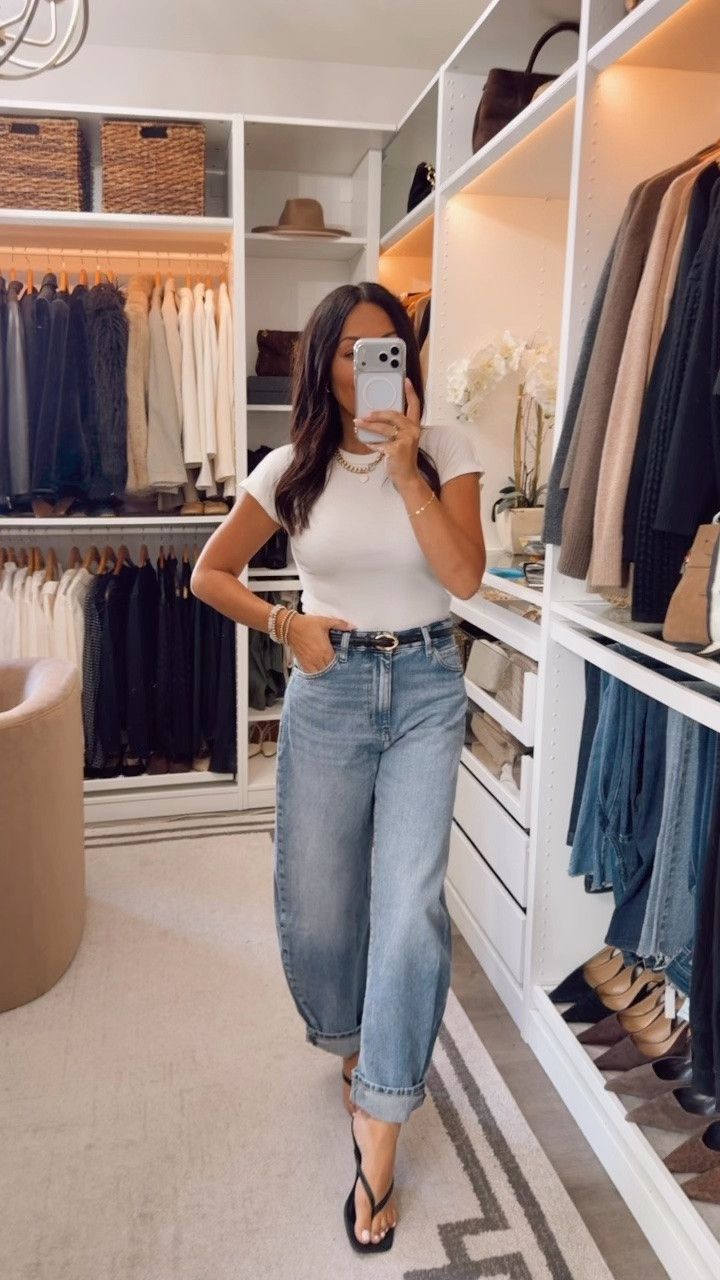 These Zara jeans are 🔥 Im wearing a 27/4 
(Normally a 26 in jeans)

#LTKootd #LTKOver40