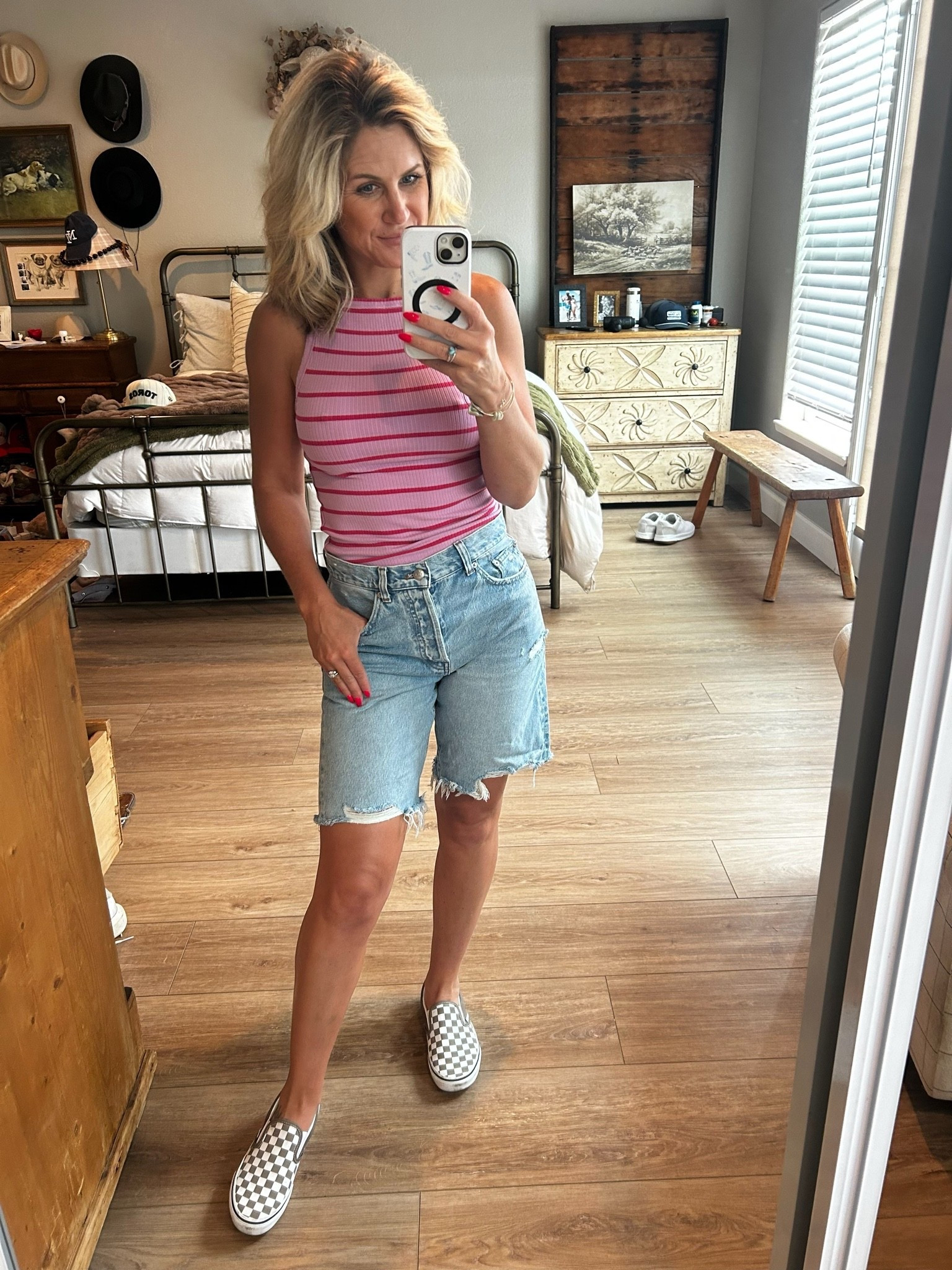 Baseball mom era ⚾️ cute outfit for the field! Madewell denim shorts in a 26. Old School Vans in 7.5 & cute FP top always #baseball #fashion

#LTKootd #LTKgrwm #LTKmomlife
