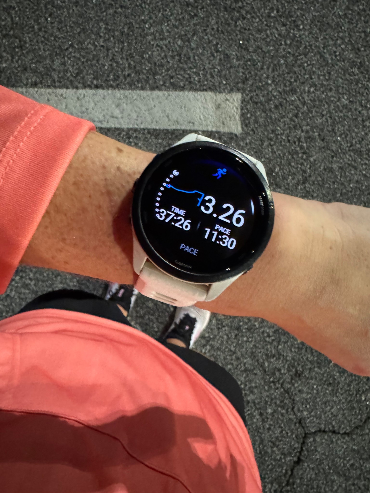 Easy runs > any other runs 🤣

#LTKMidsize #LTKActive #LTKGiftGuide