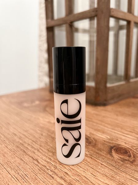 I tied this Saie Glowy Super Gel! ✨ This lightweight, dewy illuminator is perfect to achieve that dewey look. Dabbing it onto your cheekbones for a subtle highlight, this multipurpose gel is a game-changer. #Saie #GlowySuperGel #RadiantSkin" BrandiKimberlyStyle 

#LTKbeauty #LTKover40