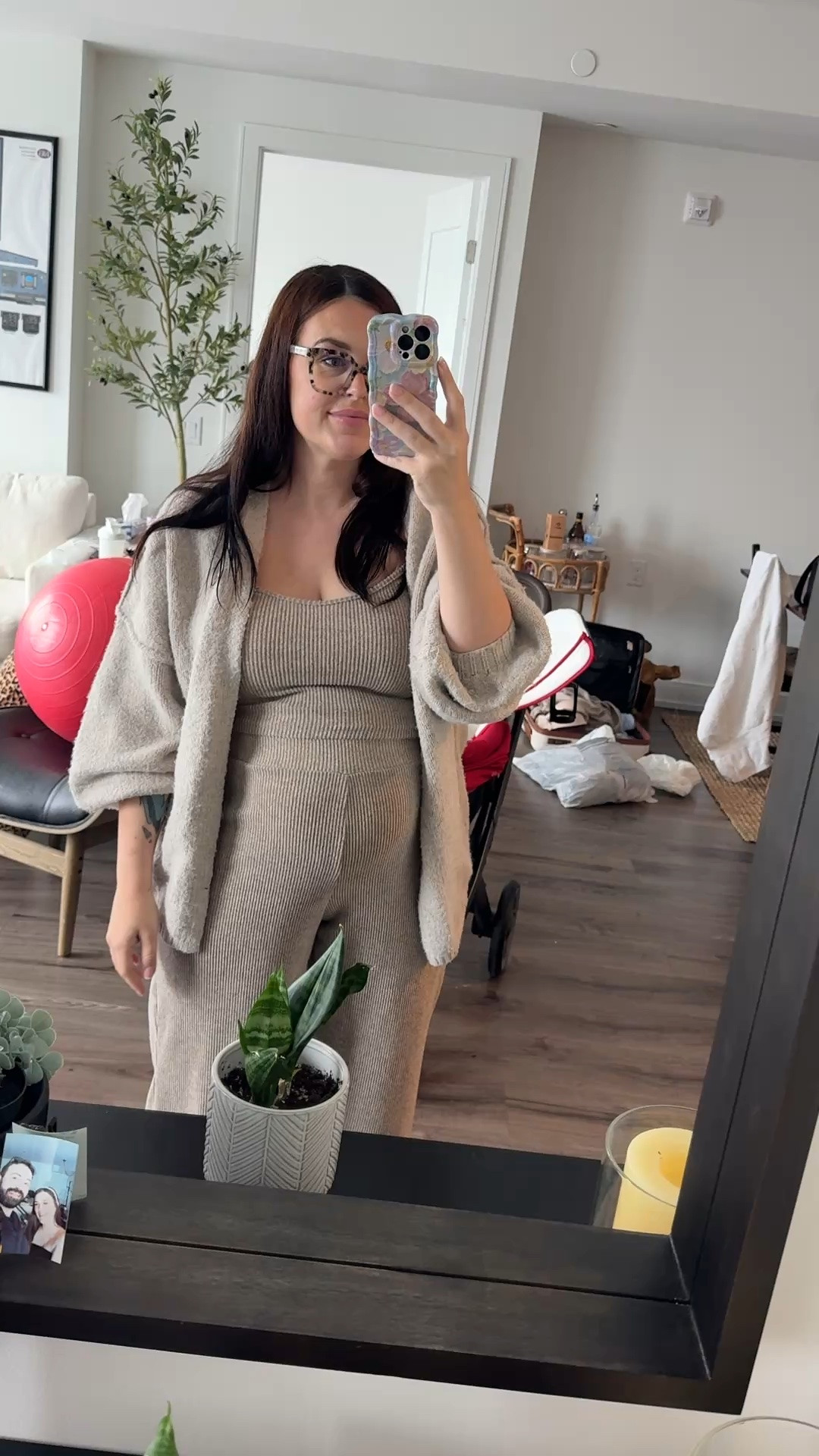 Two days postpartum! This outfit is so comfy! It’s a OXL and I love the pants and top but the cardigan that came with it honestly fit way too tight on the arms so I paired it with my favourite Amazon oversized cardigan!

#LTKbaby #LTKmaternity #LTKfamily