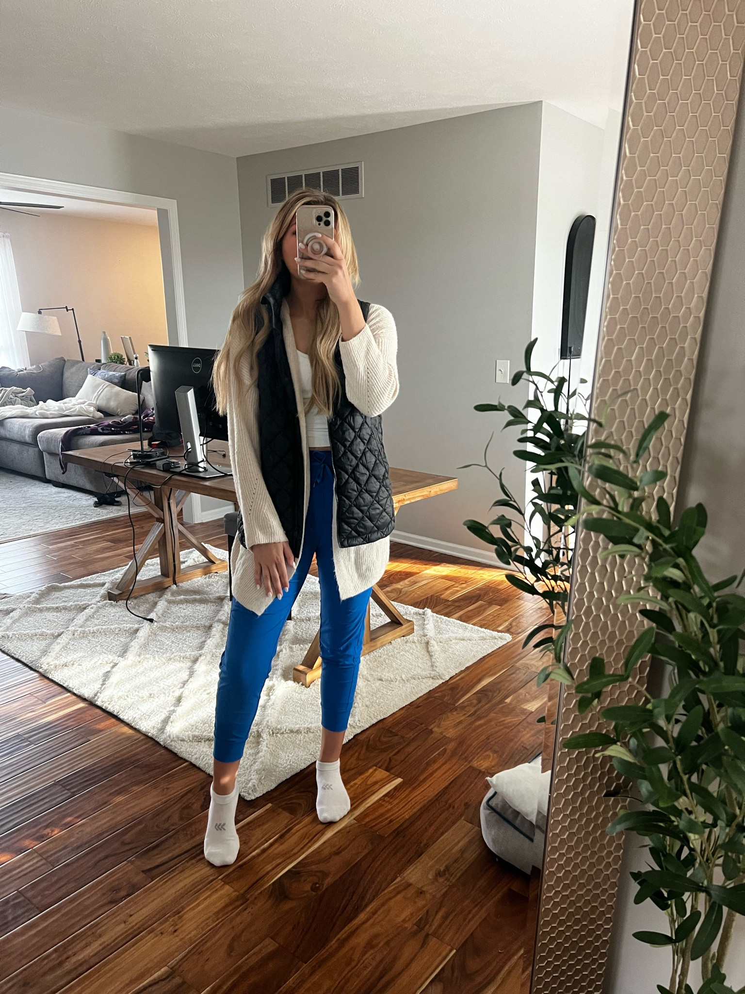 travel day outfit inspo 

#LTKstyletip #LTKtravel #LTKfindsunder50