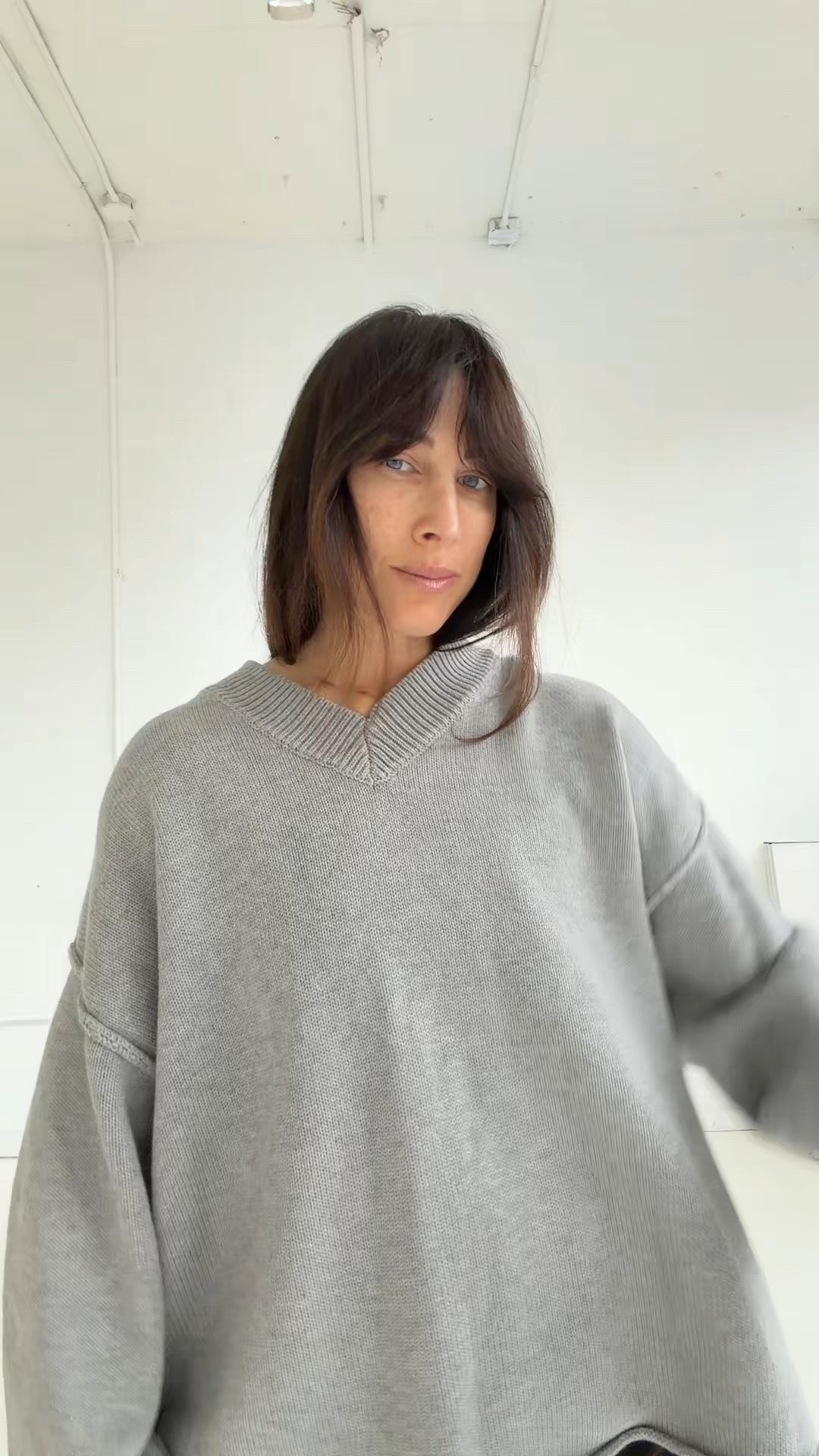 Denim size US6, sweater size medium!

#LTKgrwm #LTKootd #LTKSeasonal