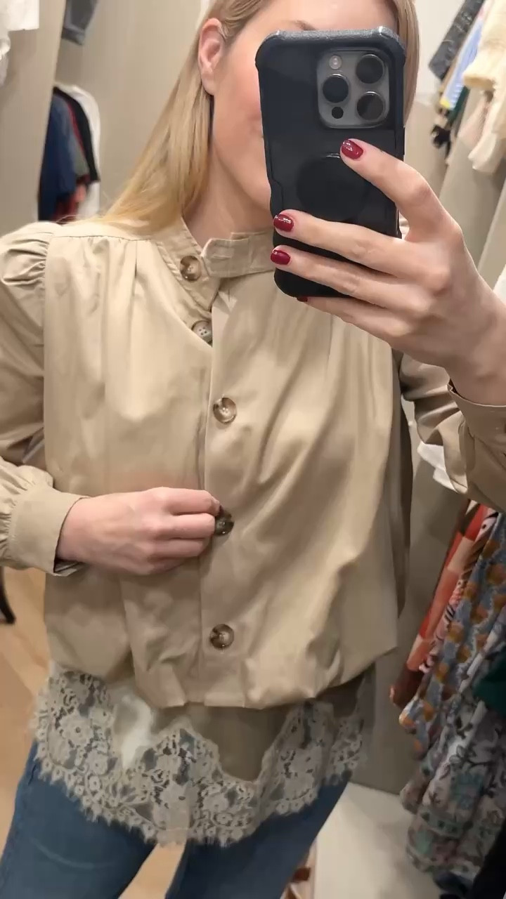 Cropped trench with silk lace trim tank

Spring outfit 

#LTKootd #LTKSeasonal #LTKNYFW