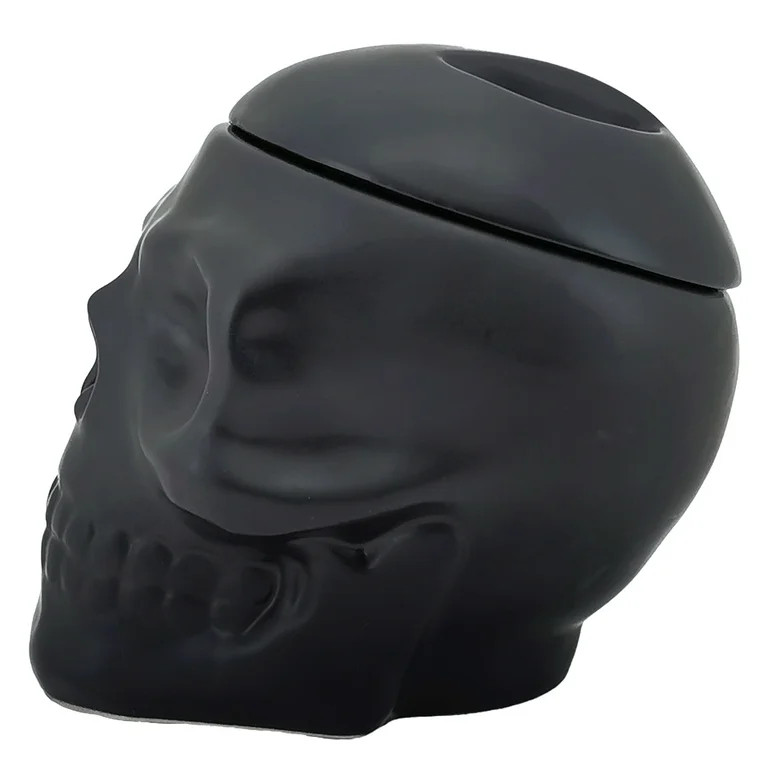 Way to Celebrate Black Skull Treat Jar, Earthenware Ceramic, 39 oz Capacity - Walmart.com | Walmart (US)