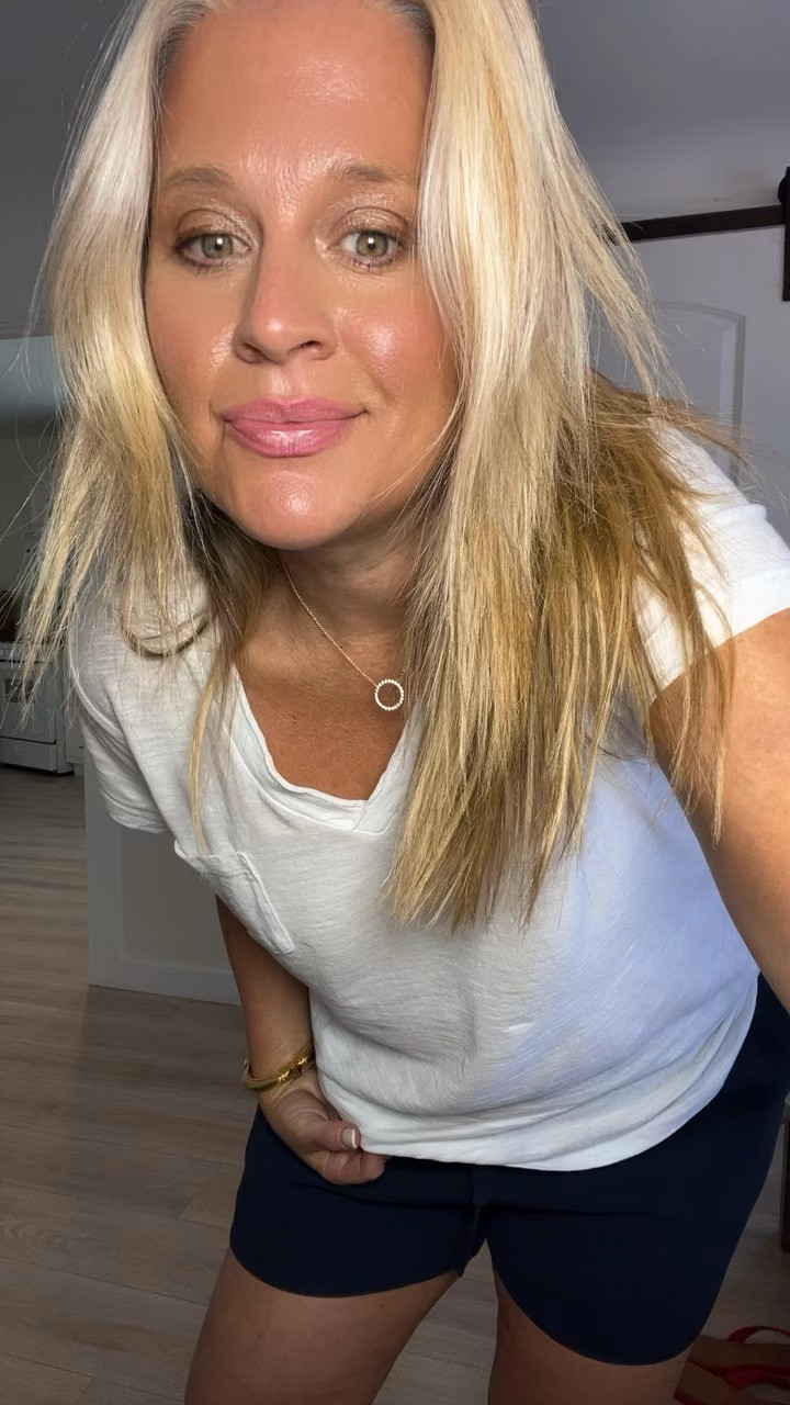 ✨Tap the bell, save and ❤️ start here over 40 fashion, midlife style, midsize fashion and luxury looks for less.  

Start with worth..

Favorite t shirt atm wearing large (size up if in between sizes.) for relaxed fit washes well.

Aritzia lodge shorts ⭐️⭐️⭐️⭐️⭐️
Wearing large tts (size up if in between sizes.) 


Every outfit has a reason it works. That’s Outfit Physics™. 🤍 

👑 Helping you look good, feel good.-Lindsey Denver   Check back daily for belly-friendly style, confidence, and Outfit Physics™.

#LTKOver40 #LTKMidsize #LTKPlusSize