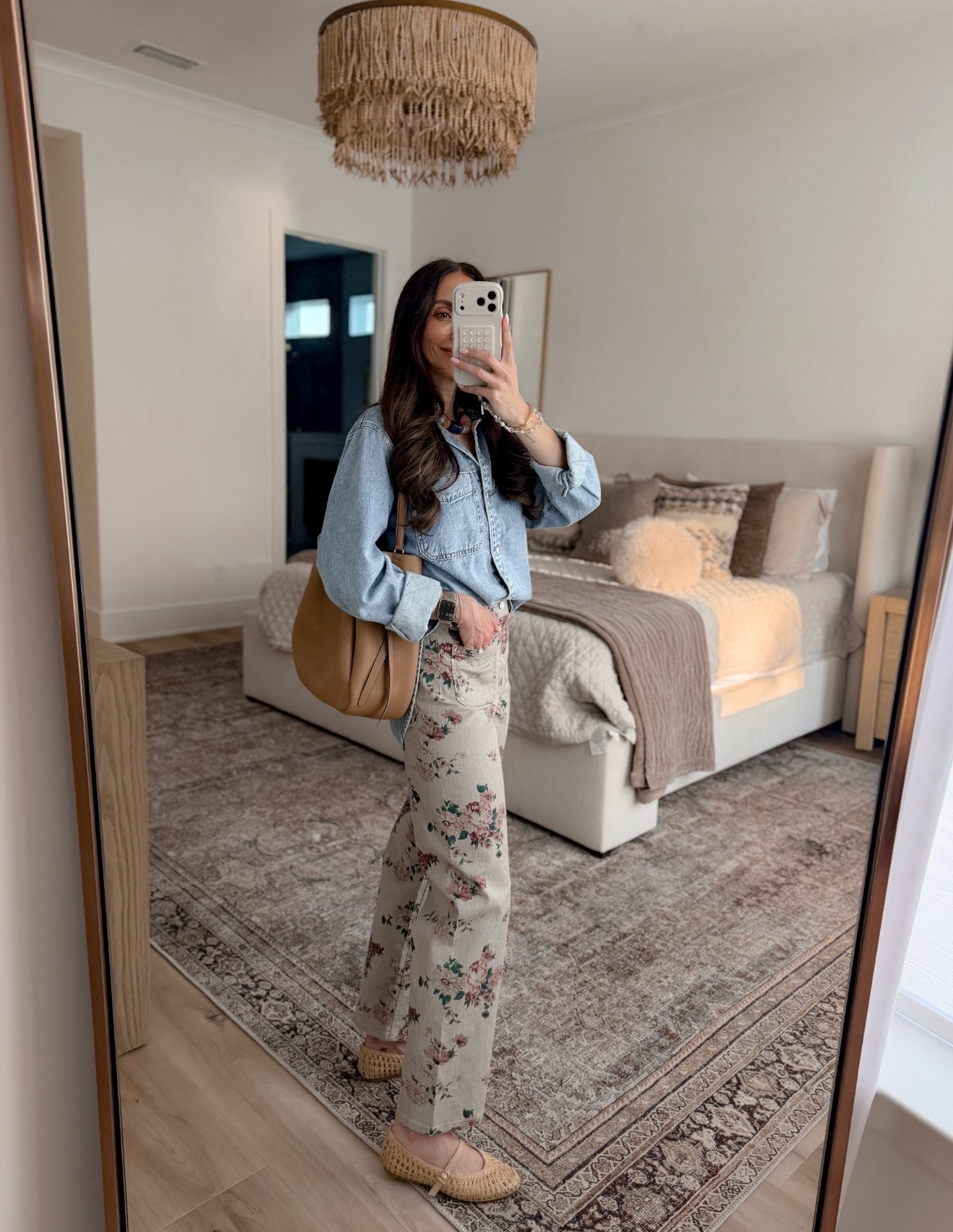 Spring fashion elevated casual wear mom jeans floral print mom life women's must haves Annabrstyle 

#LTKdayinmylife #LTKSeasonal #LTKmomlife