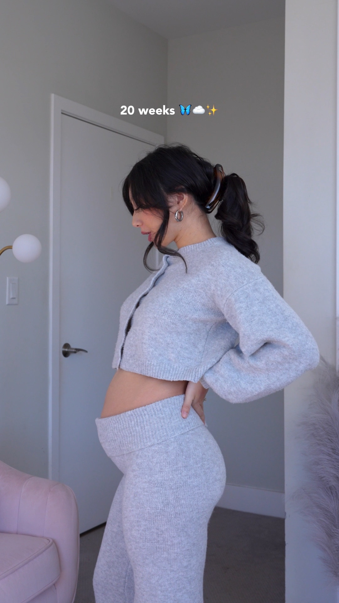 Gray Knit Set: size XS

maternity outfit, loungewear, matching set, pregnant fashion, bump style 

#LTKmomlife #LTKHoliday #LTKBump