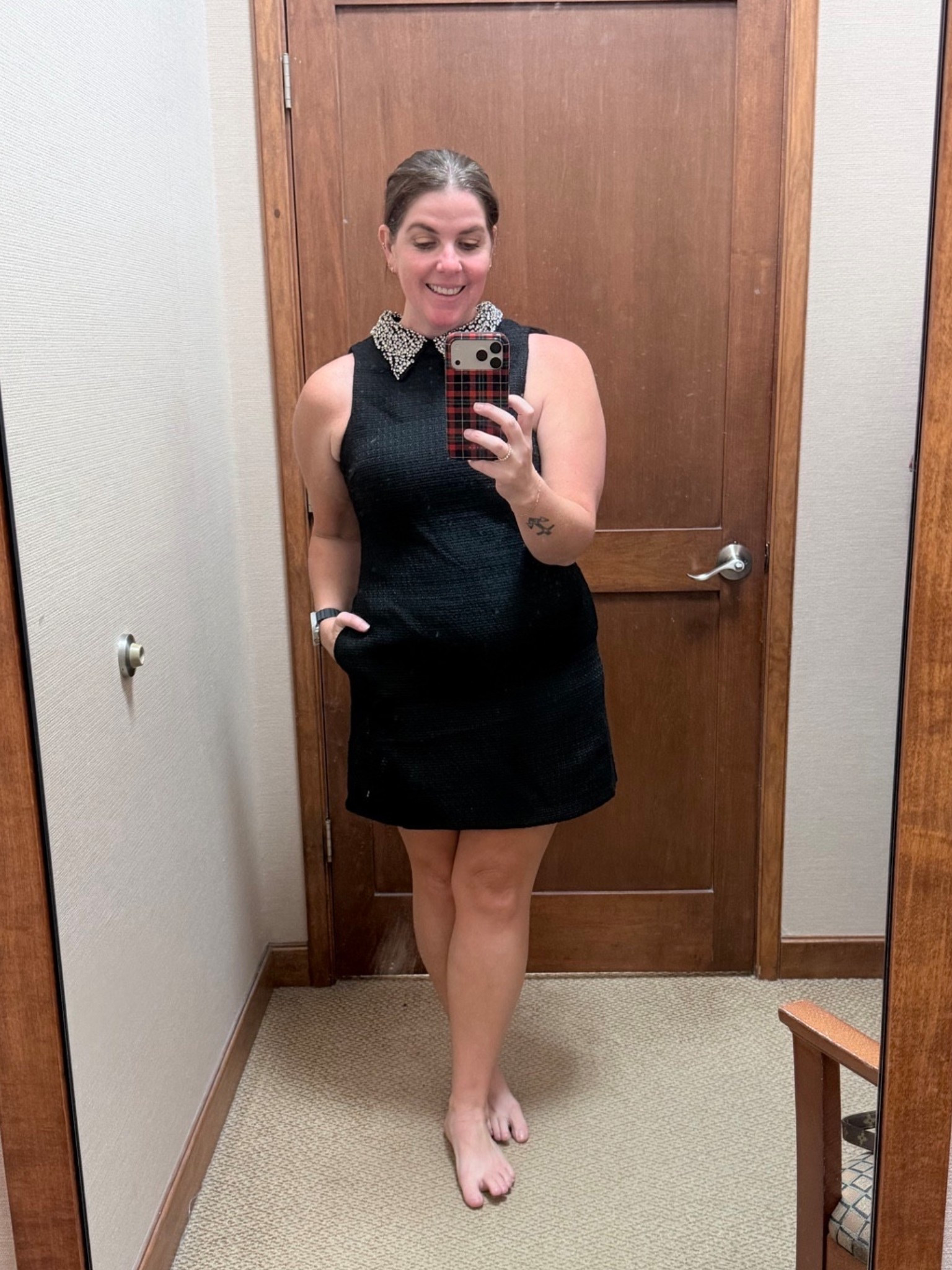 I want to live in this dress! I love the fit and the fabric of this dress, but most importantly, I love the sparkle collar! There are a few dresses out there like this one, but this one is definitely the most cost effective! I would say the dress runs TTS, but if you want it to be a little roomier, size up one! 

#LTKootd #LTKHoliday #LTKSeasonal