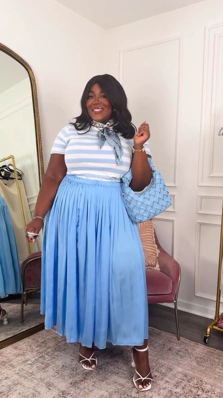 I can’t get over how this look turned out! This is what happens when you style versus just wearing✨

Tee XL
Skirt XXL

Plus Size Fashion, Plus Size Dresses, Plus Size Target Finds, nautical, wedding guest dress, spring fashion, summer trends 

#LTKPlusSize #LTKFindsUnder100 #LTKFindsUnder50