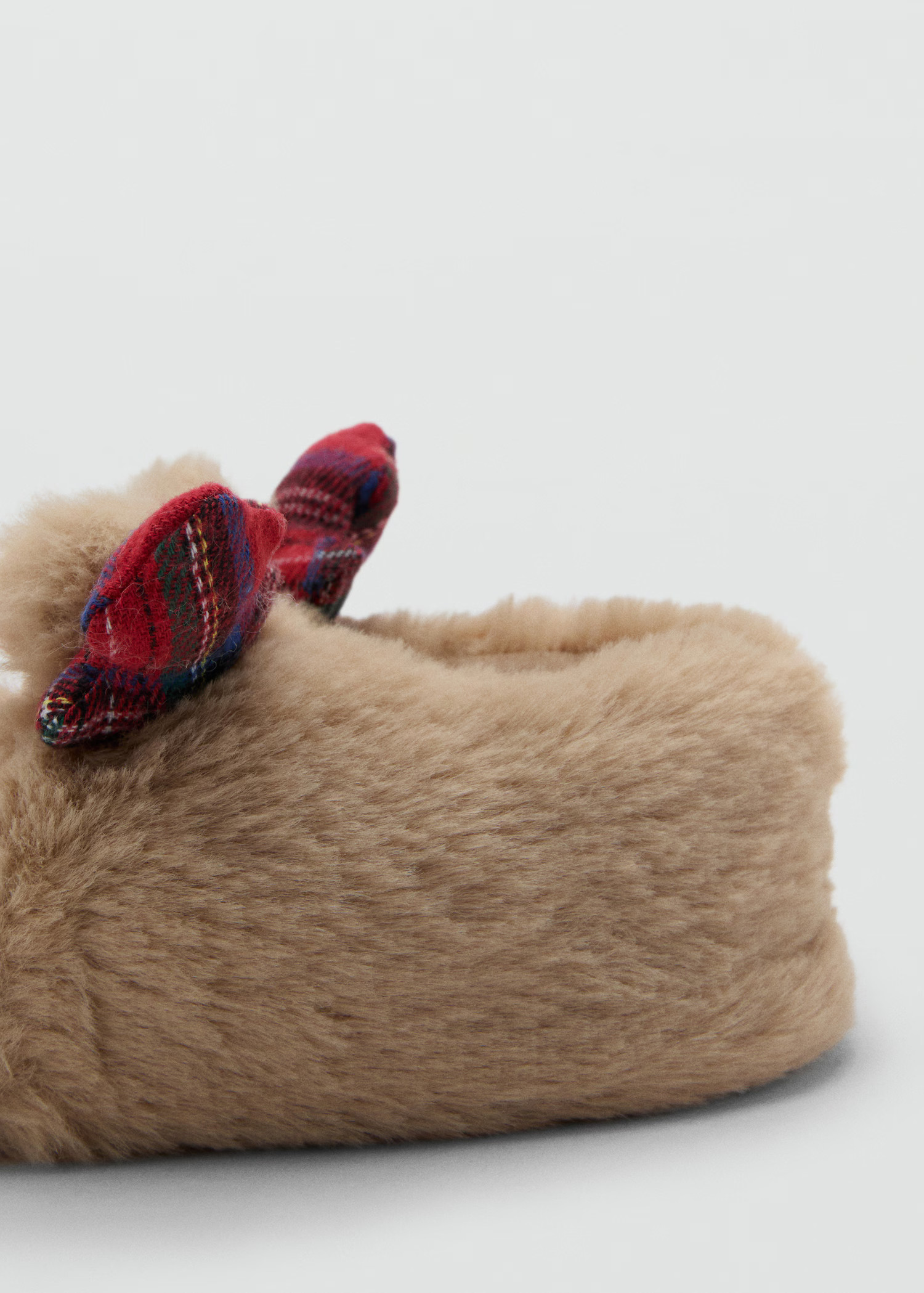 Reindeer slippers - Kids | MANGO United Kingdom | MANGO (UK)